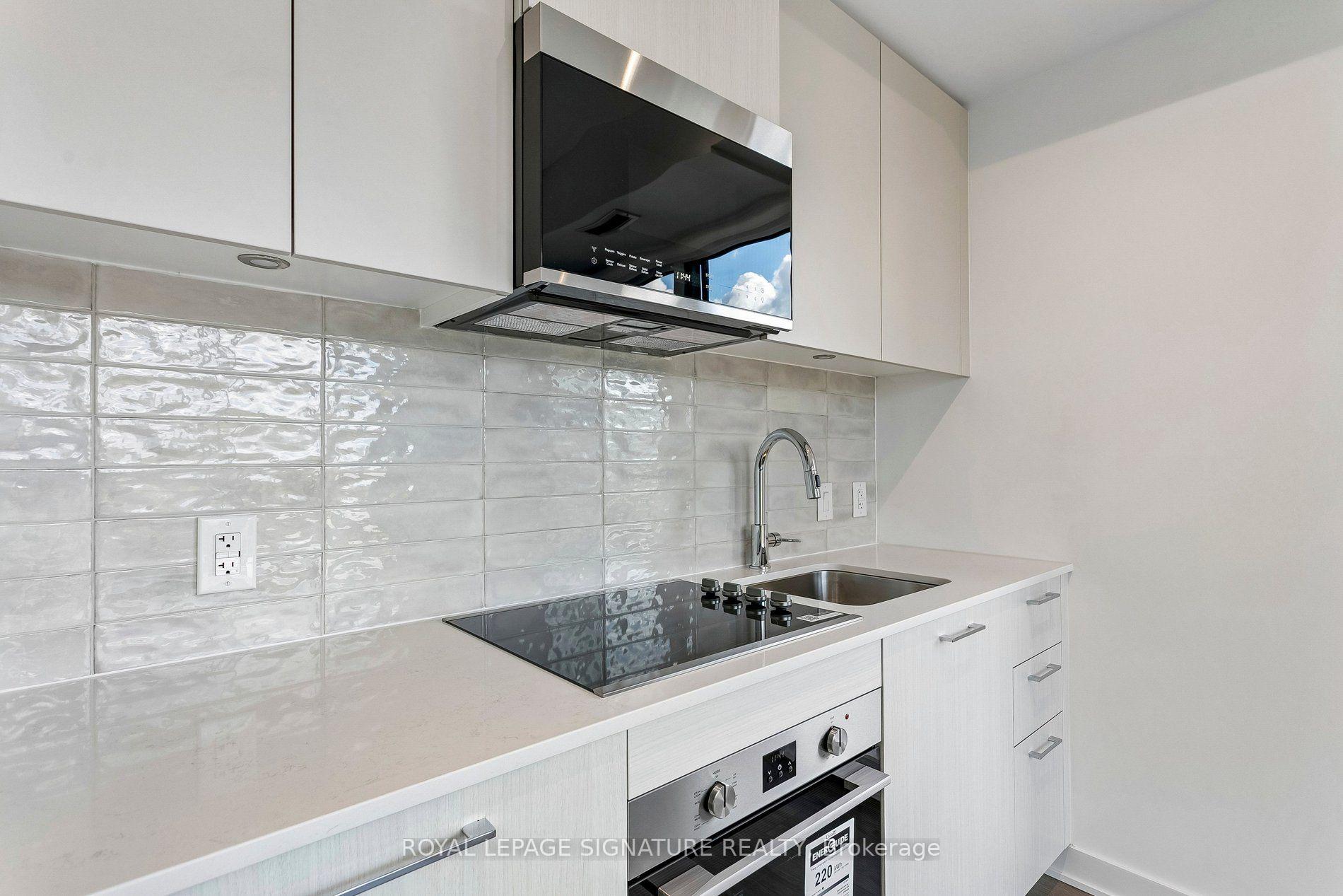 Photo 10 of Unit 723, 30 Dreamers Way, Toronto, Regent Park — HOMEH