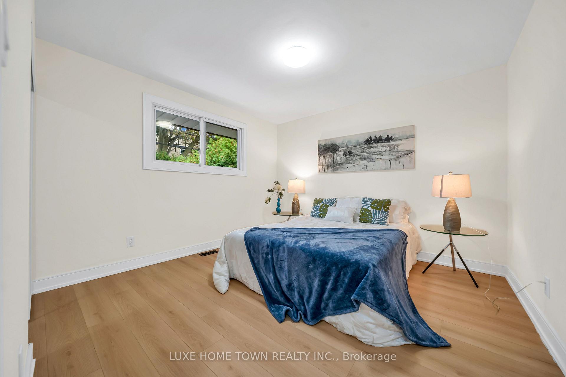Photo 22 of 61 Keewatin Street S, Oshawa, Donevan — HOMEH