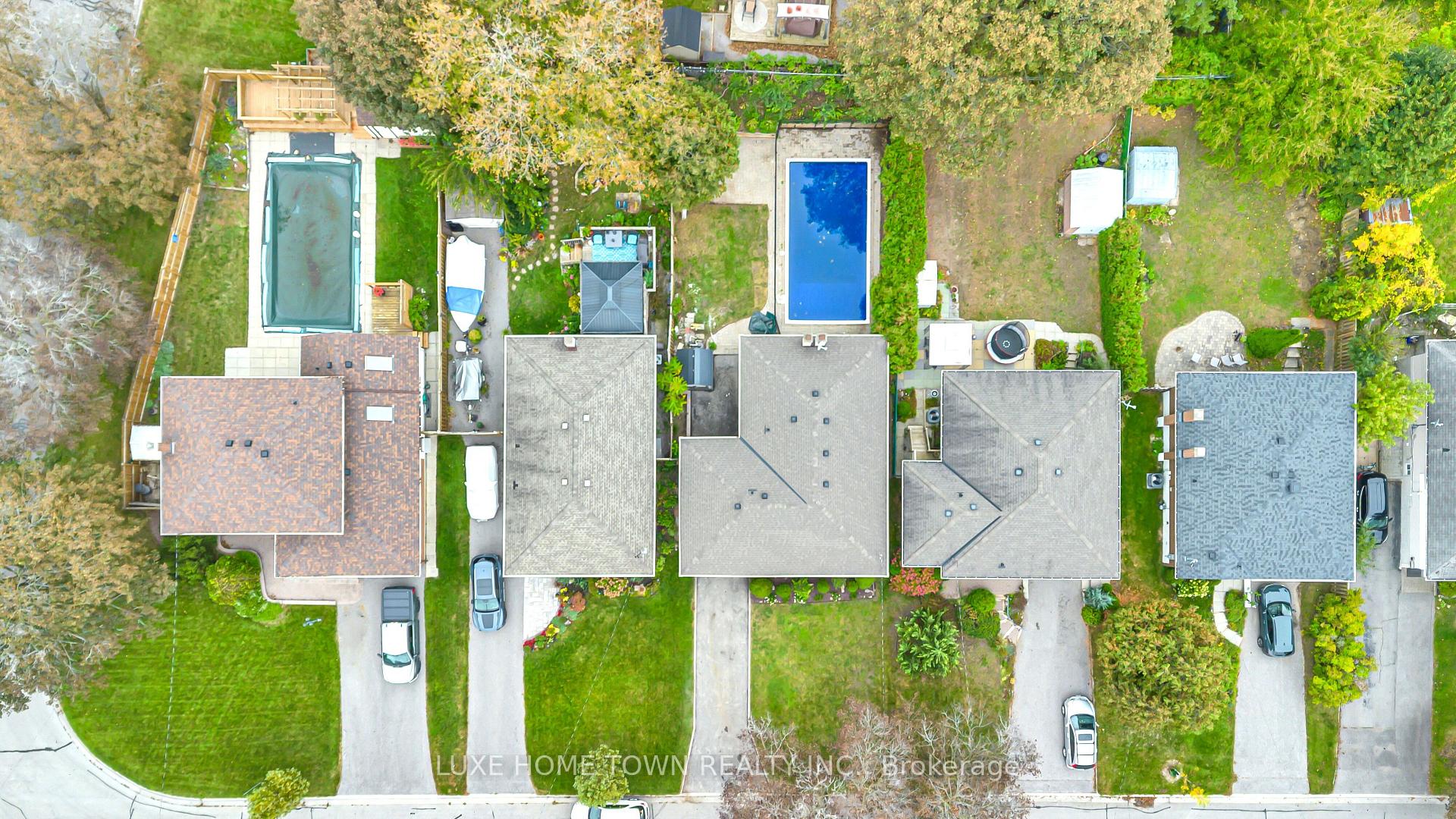Photo 47 of 61 Keewatin Street S, Oshawa, Donevan — HOMEH