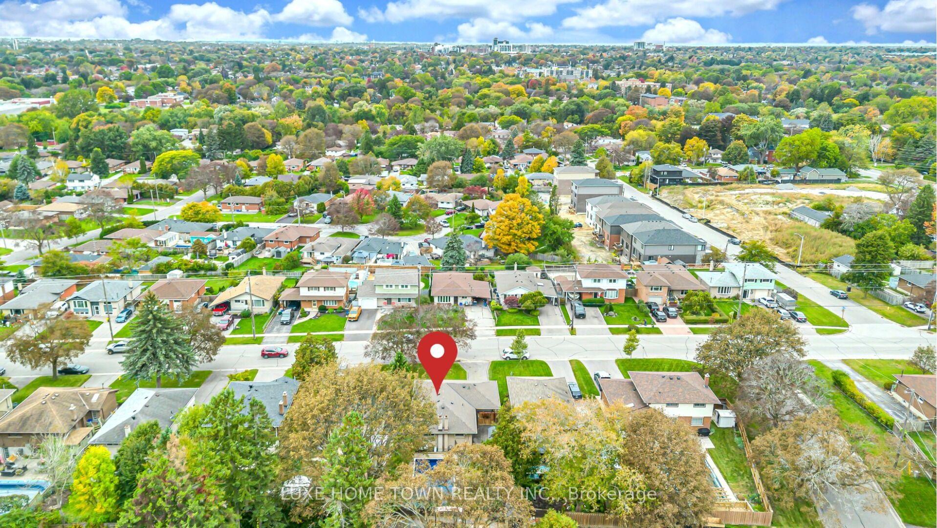 Photo 49 of 61 Keewatin Street S, Oshawa, Donevan — HOMEH