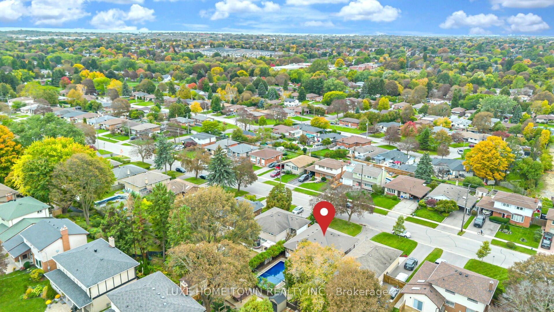 Photo 50 of 61 Keewatin Street S, Oshawa, Donevan — HOMEH