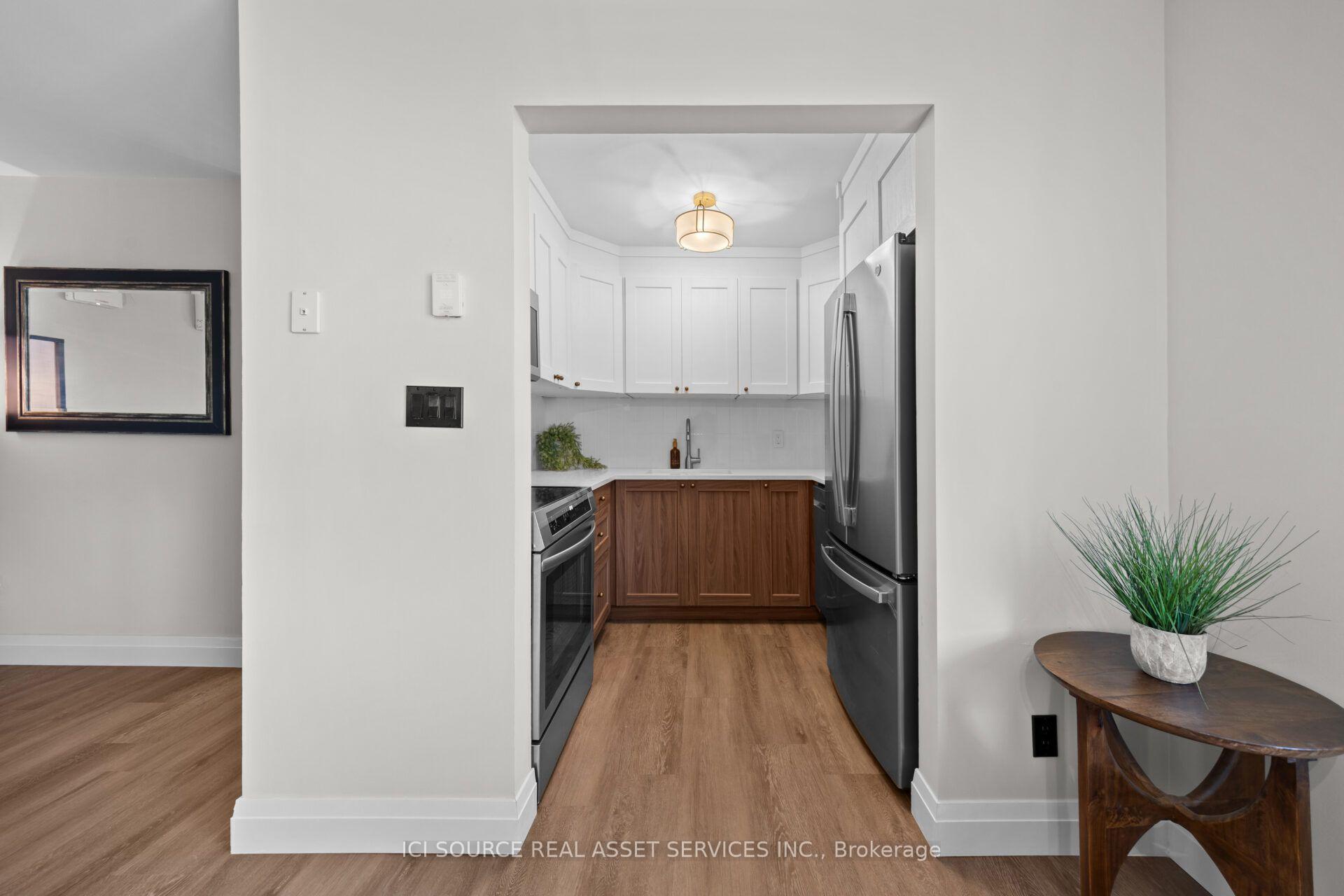 Photo 7 of Unit 3, 48 Wilson Street W, Perth, Perth — HOMEH