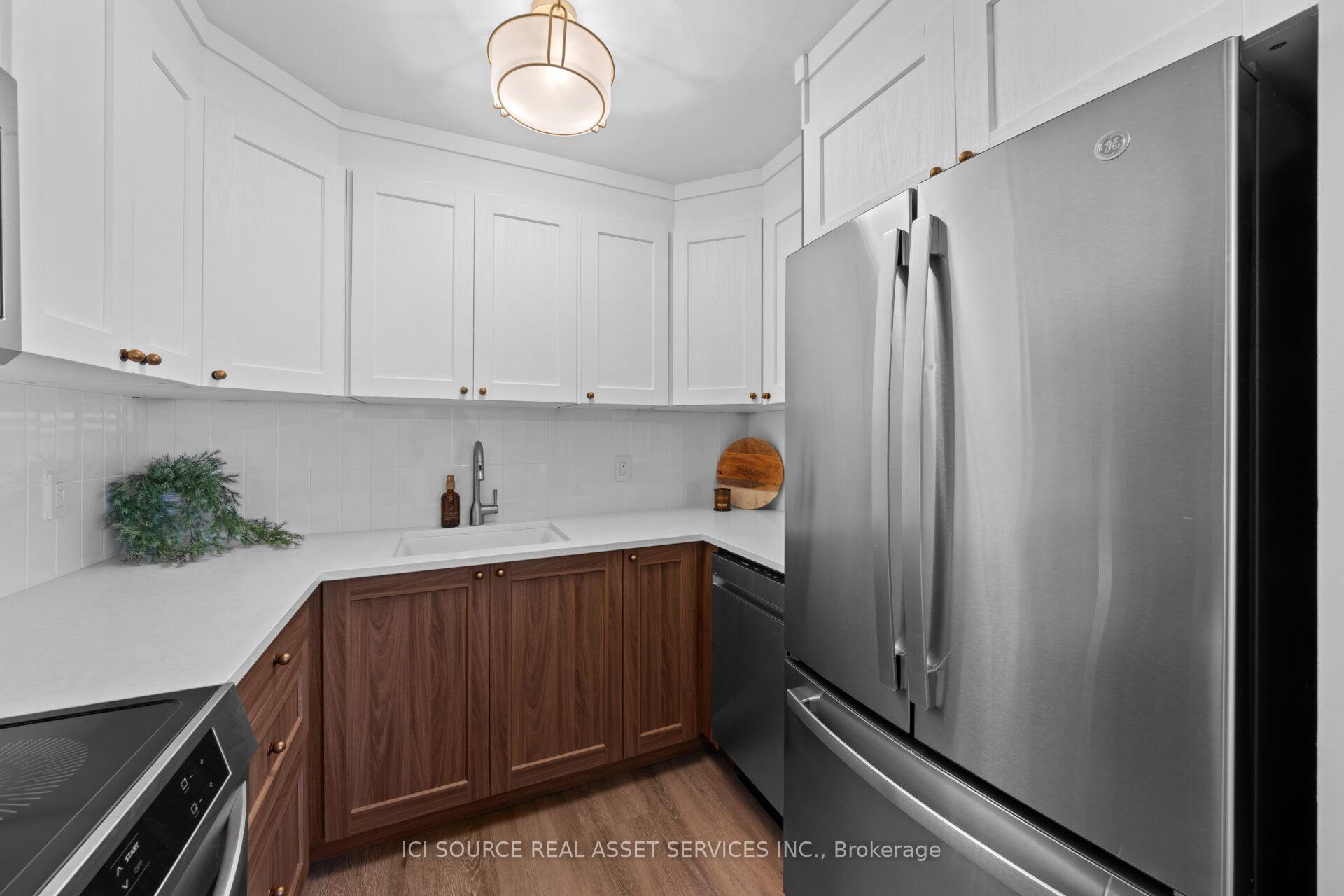Photo 9 of Unit 3, 48 Wilson Street W, Perth, Perth — HOMEH