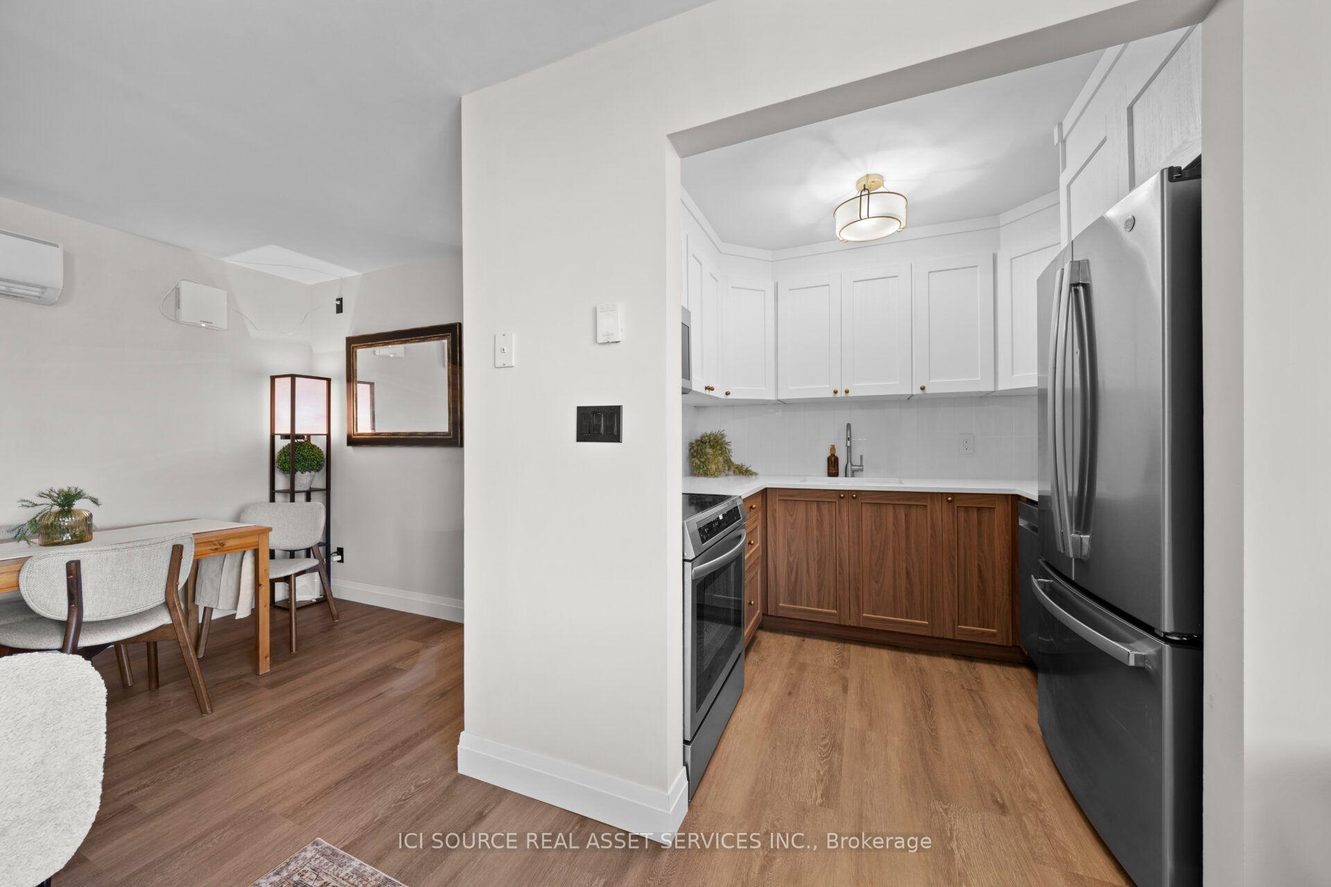 Photo 10 of Unit 3, 48 Wilson Street W, Perth, Perth — HOMEH