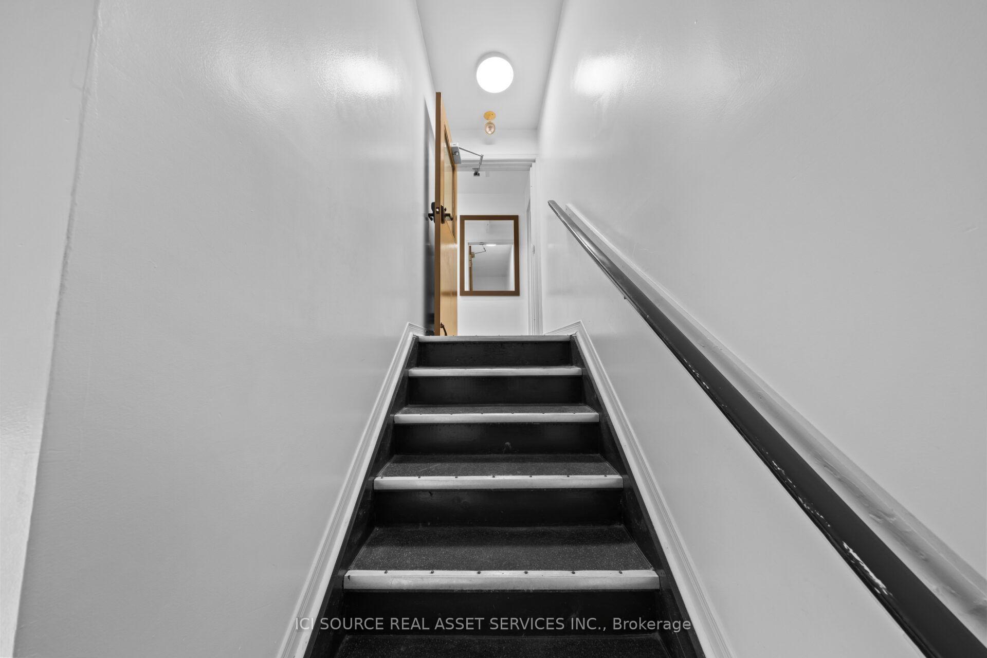 Photo 25 of Unit 3, 48 Wilson Street W, Perth, Perth — HOMEH