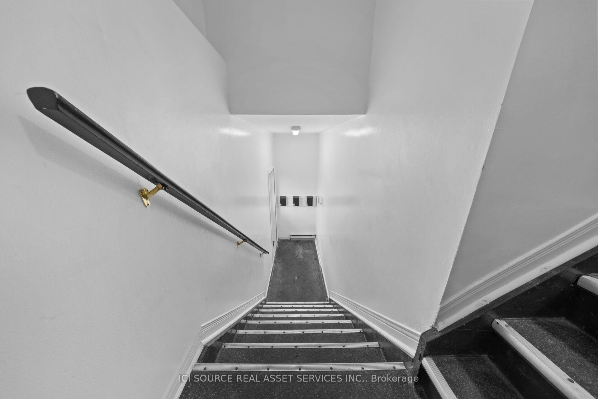 Photo 26 of Unit 3, 48 Wilson Street W, Perth, Perth — HOMEH
