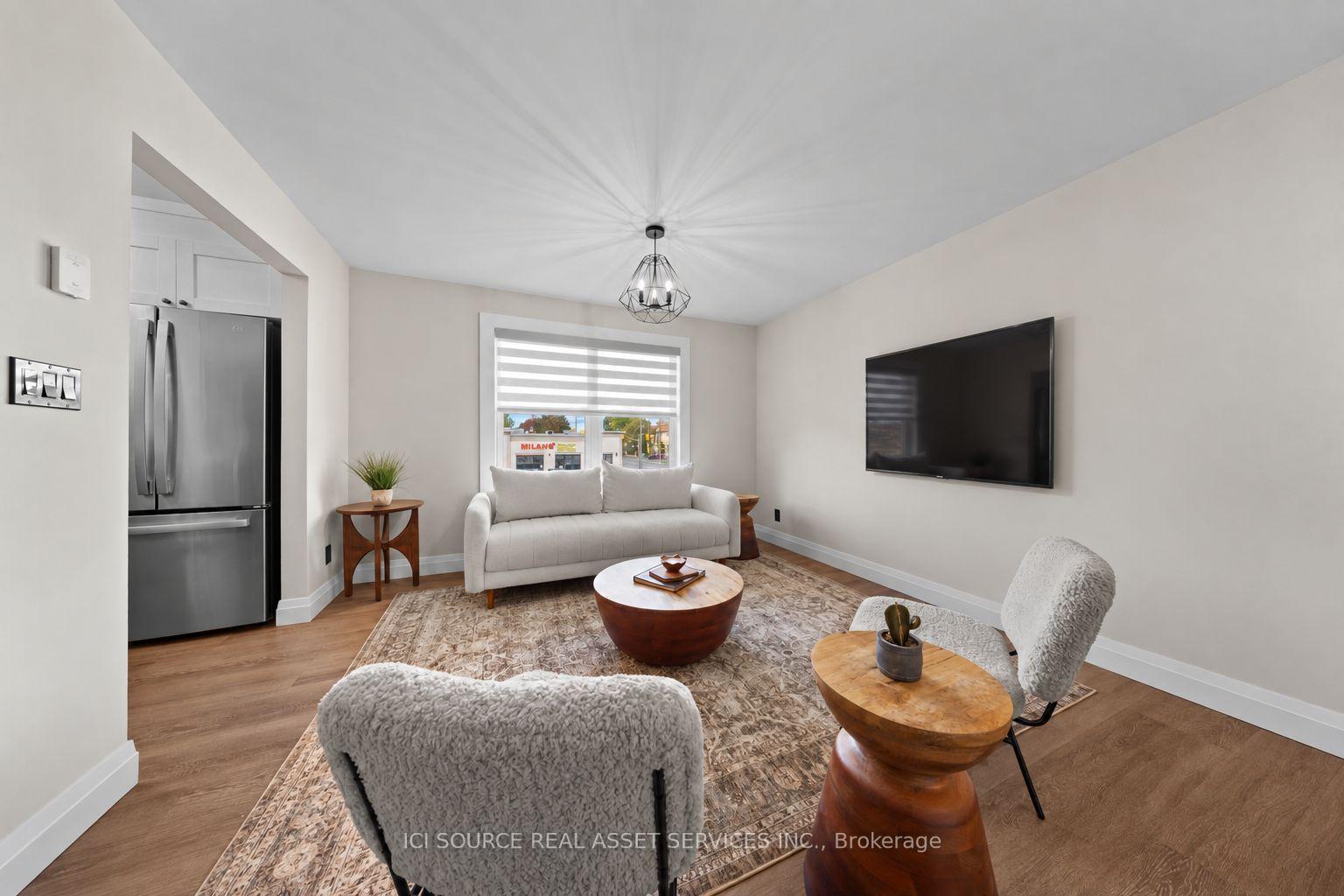 Photo 39 of Unit 3, 48 Wilson Street W, Perth, Perth — HOMEH