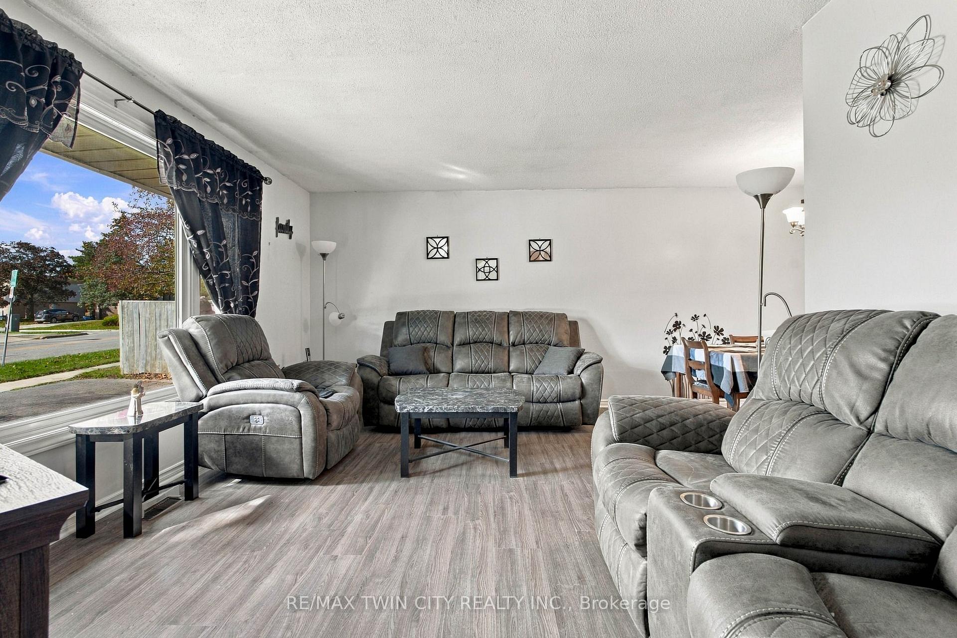 Photo 8 of 170 Sunset Boulevard, Cambridge, Blair Road — HOMEH