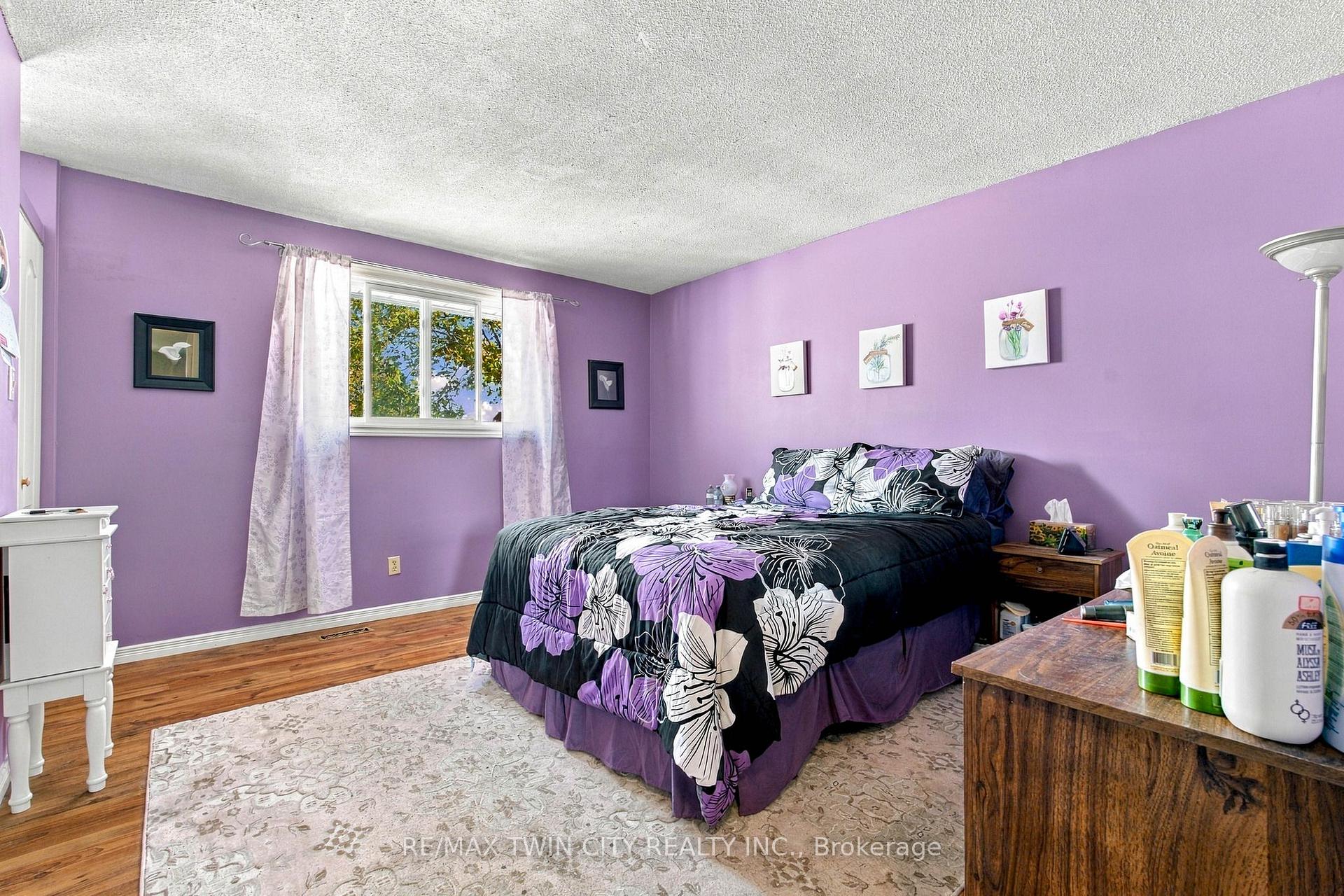 Photo 20 of 170 Sunset Boulevard, Cambridge, Blair Road — HOMEH