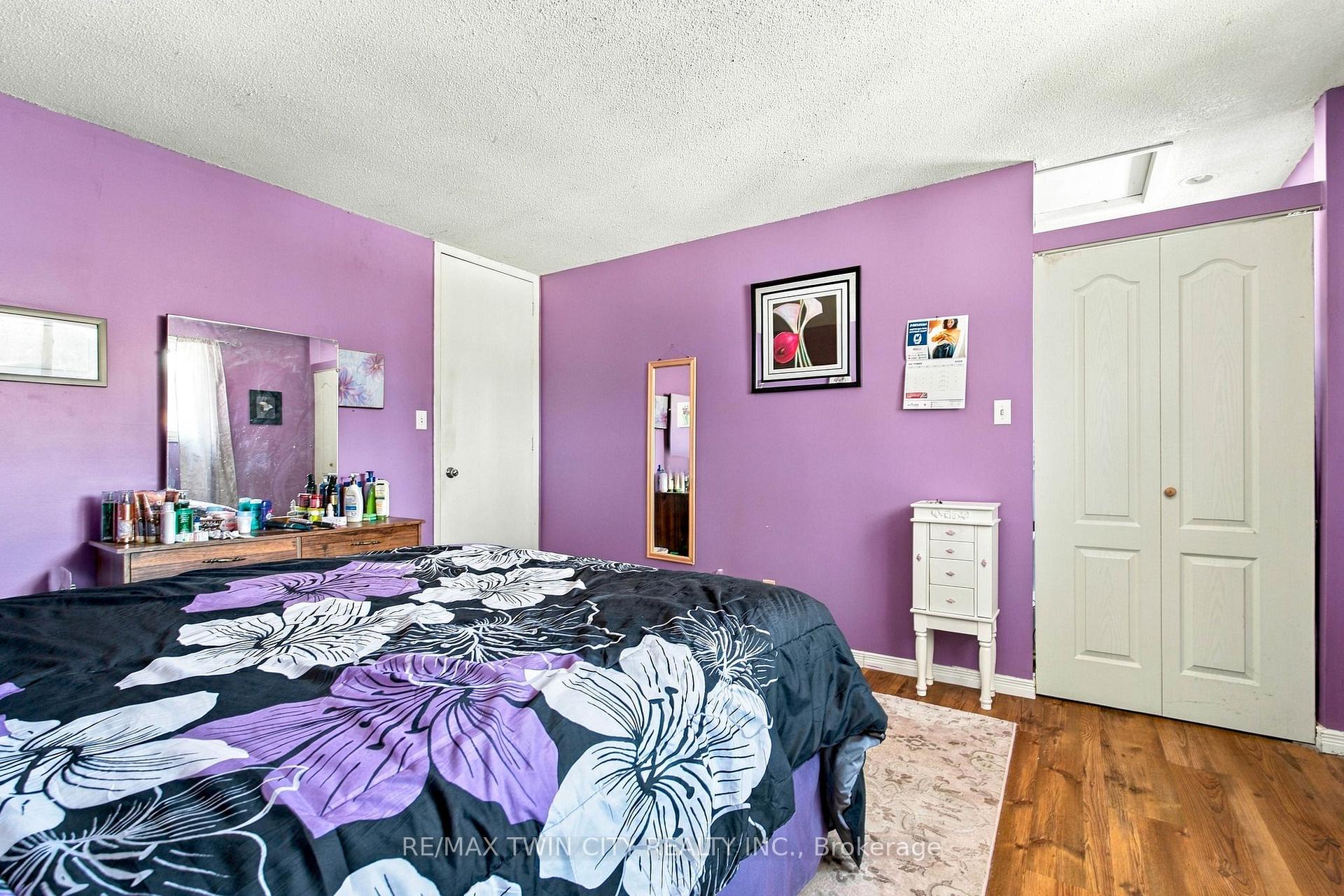 Photo 21 of 170 Sunset Boulevard, Cambridge, Blair Road — HOMEH
