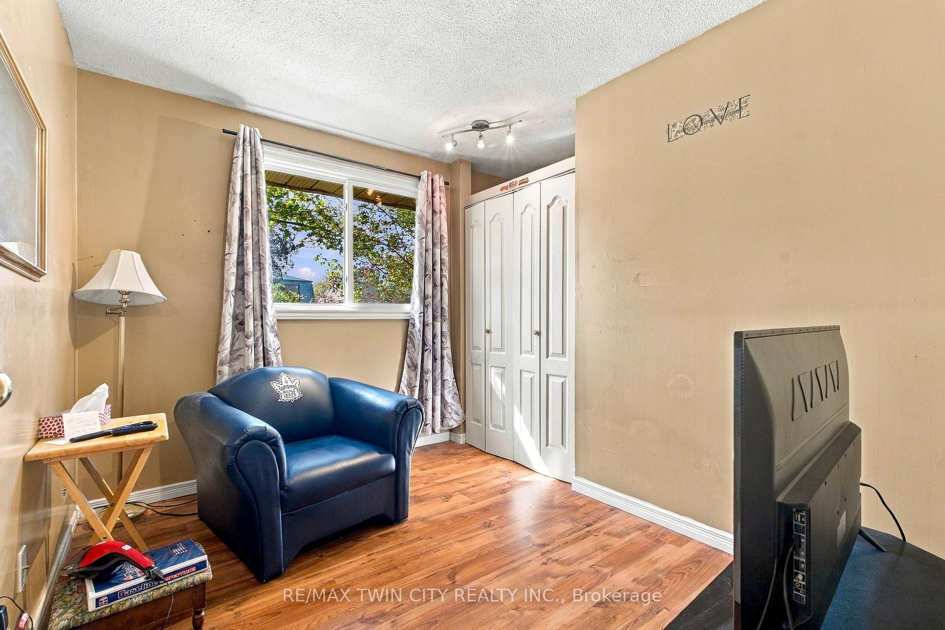 Photo 22 of 170 Sunset Boulevard, Cambridge, Blair Road — HOMEH