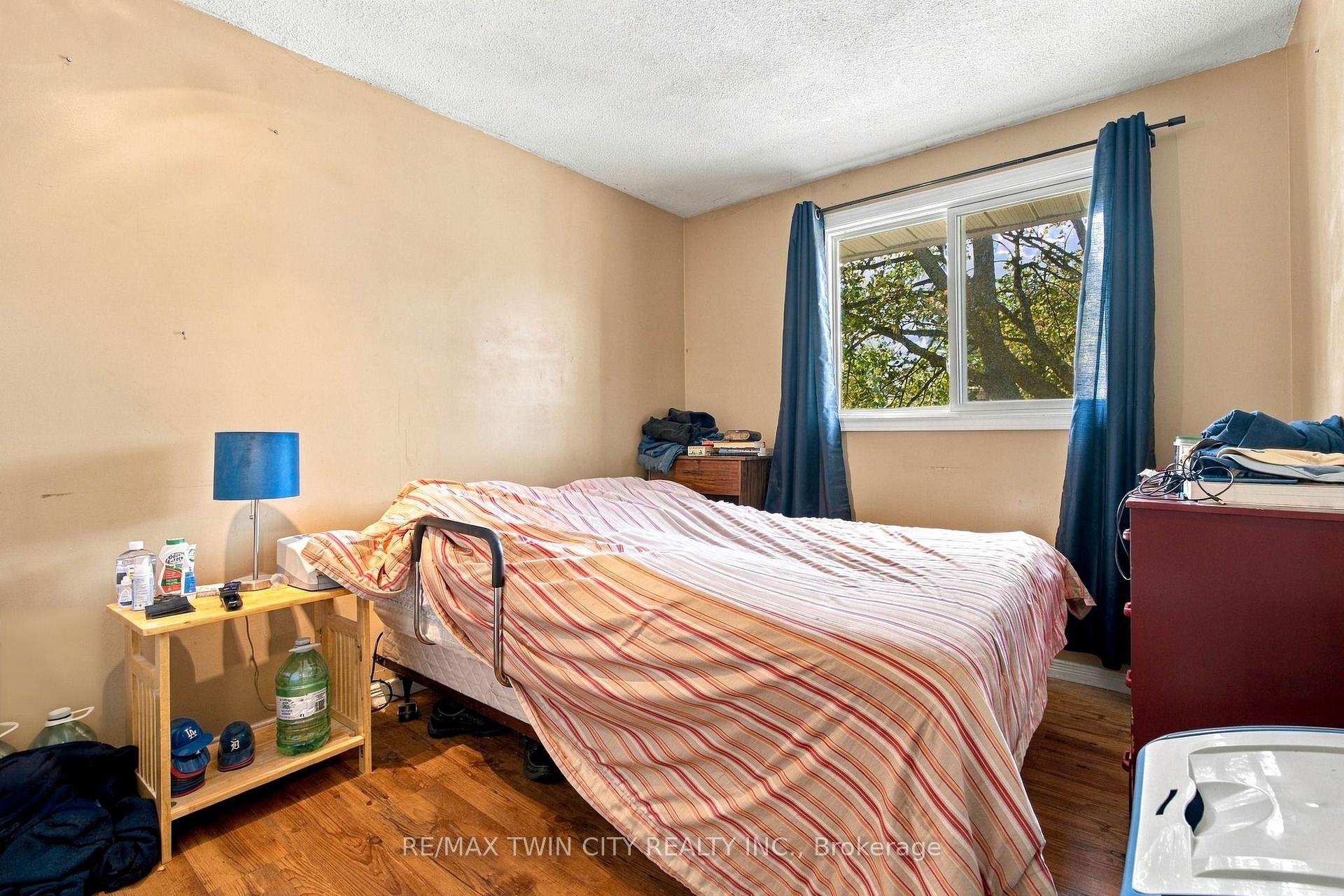 Photo 24 of 170 Sunset Boulevard, Cambridge, Blair Road — HOMEH