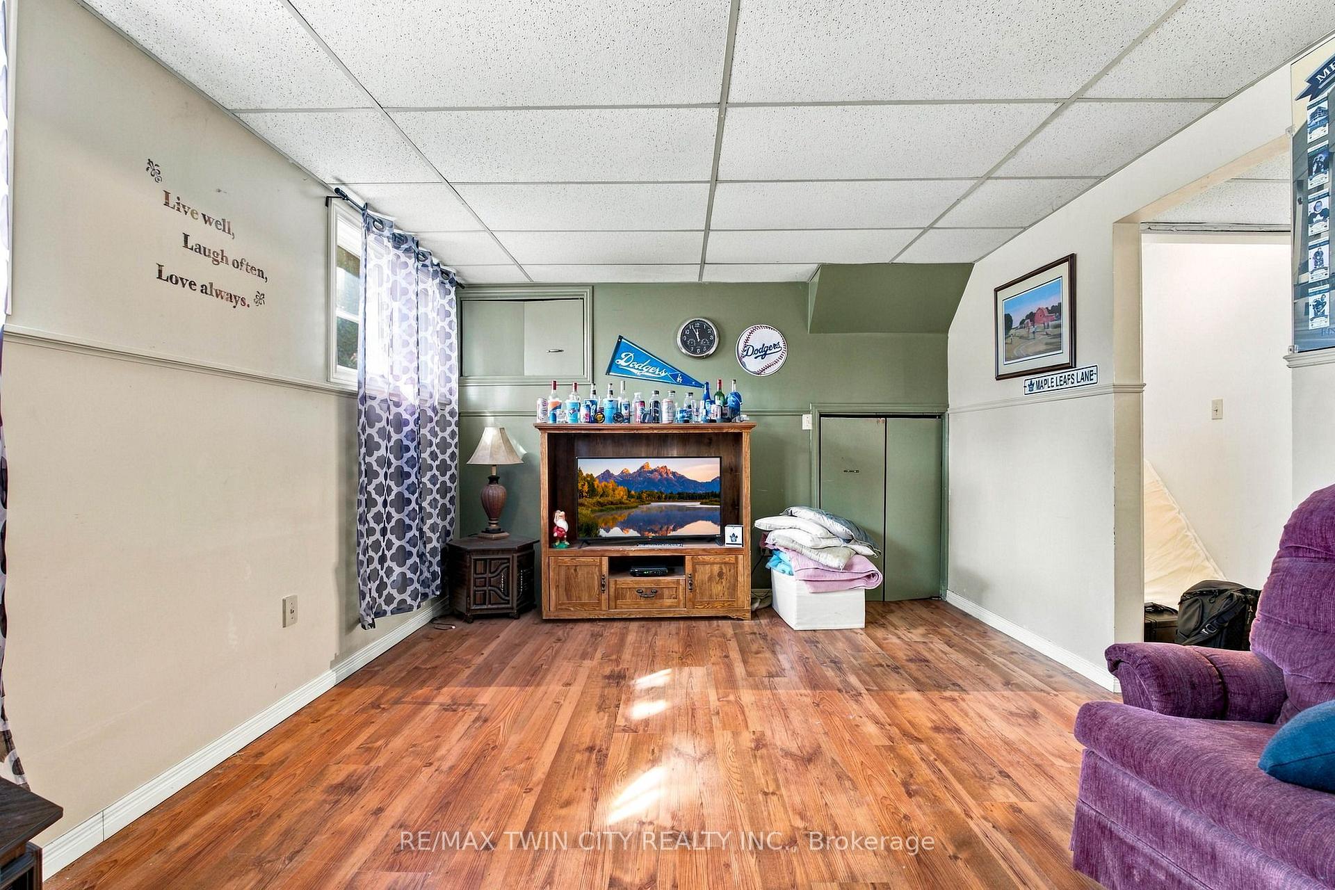 Photo 30 of 170 Sunset Boulevard, Cambridge, Blair Road — HOMEH