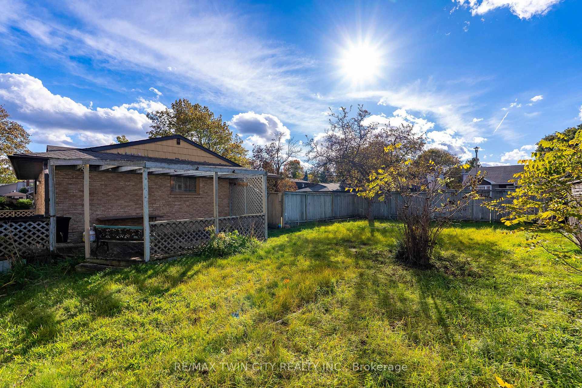 Photo 34 of 170 Sunset Boulevard, Cambridge, Blair Road — HOMEH