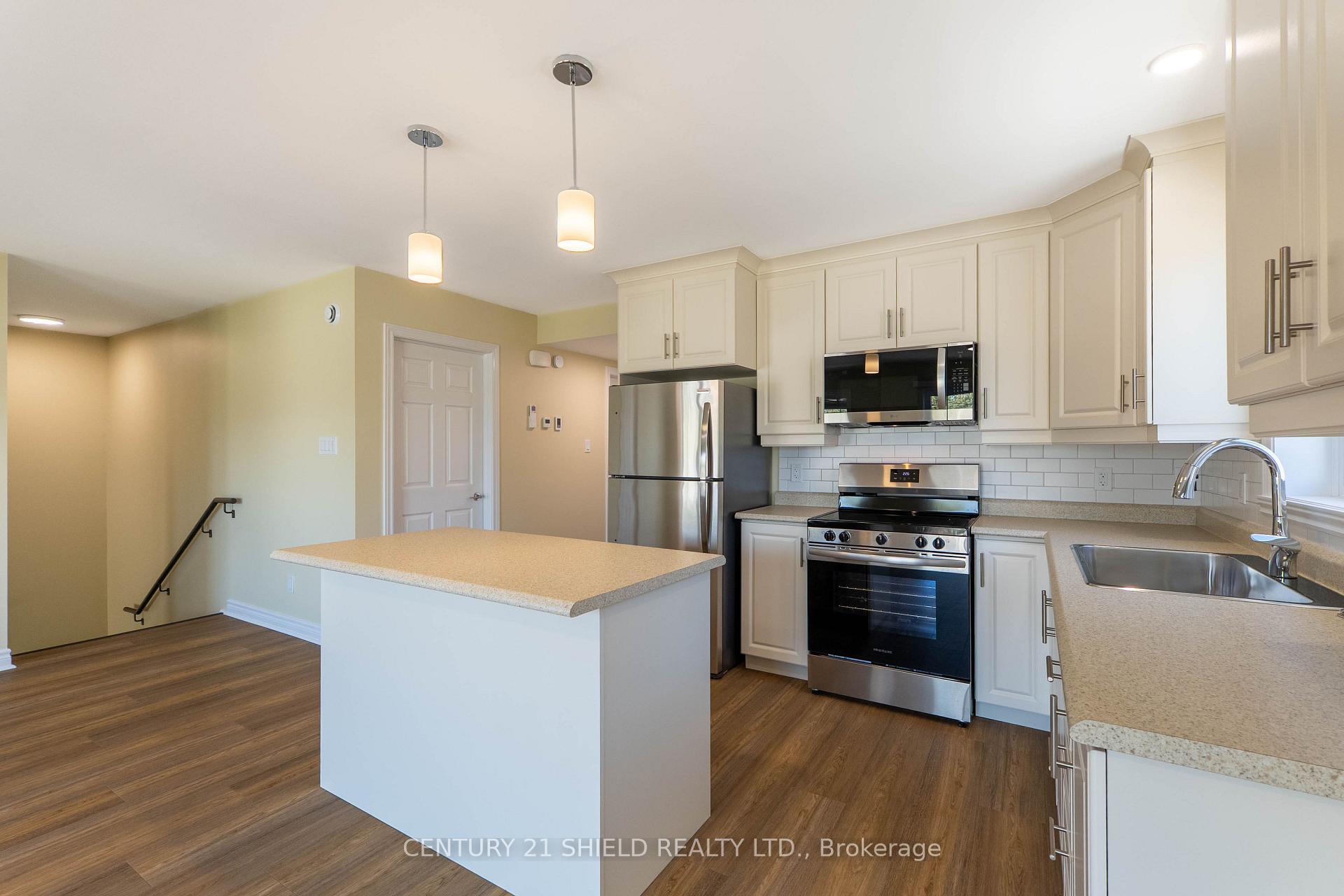 Photo 8 of Unit A, 1234 Cumberland Street, Cornwall, Cornwall — HOMEH