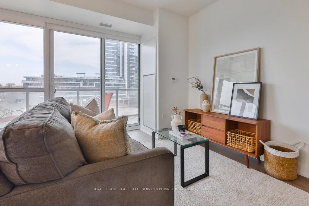 Photo 10 of Unit 401, 8 Ann Street, Mississauga, Port Credit — HOMEH