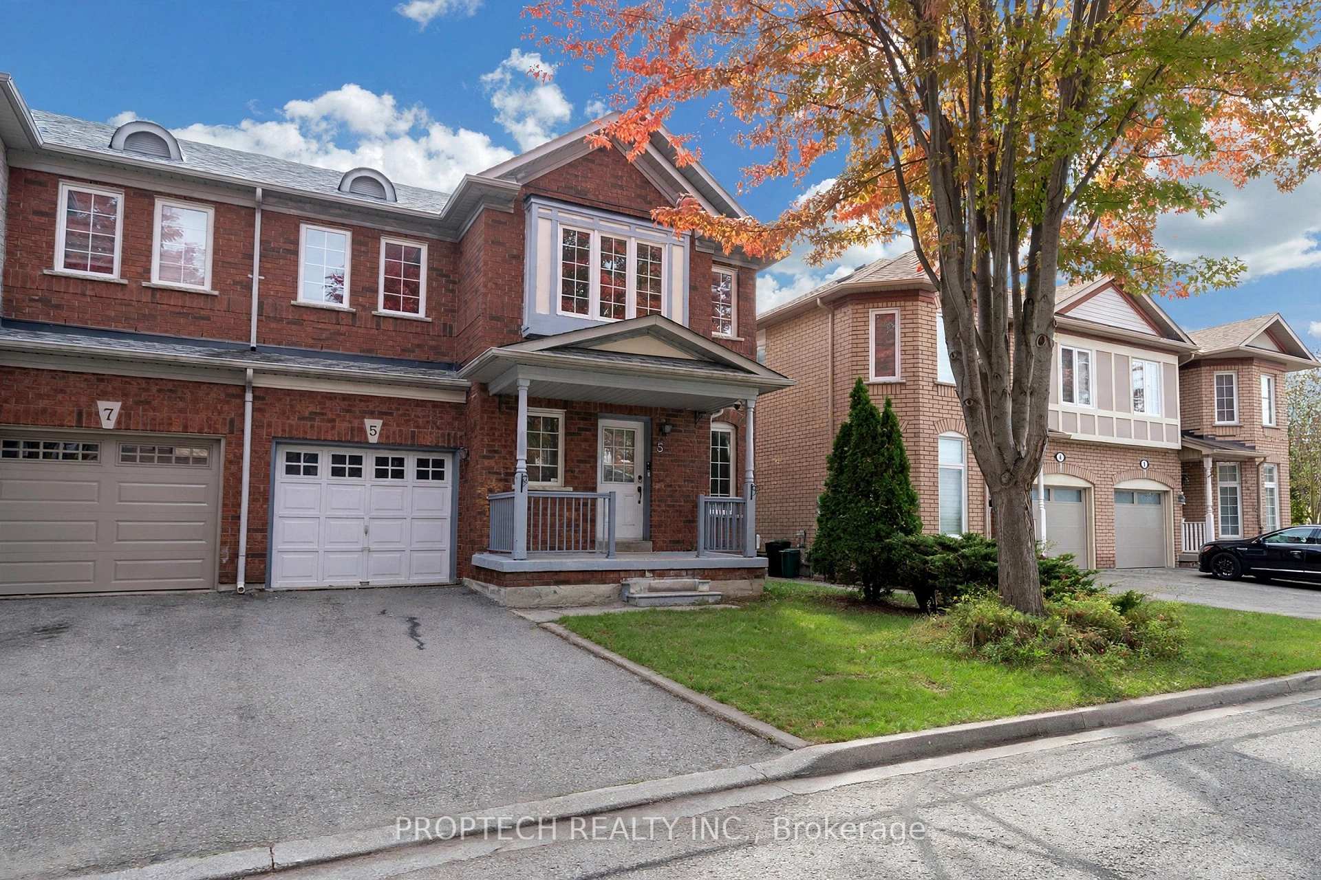 Photo 2 of 5 Hartwell Place, Markham, Cachet — HOMEH