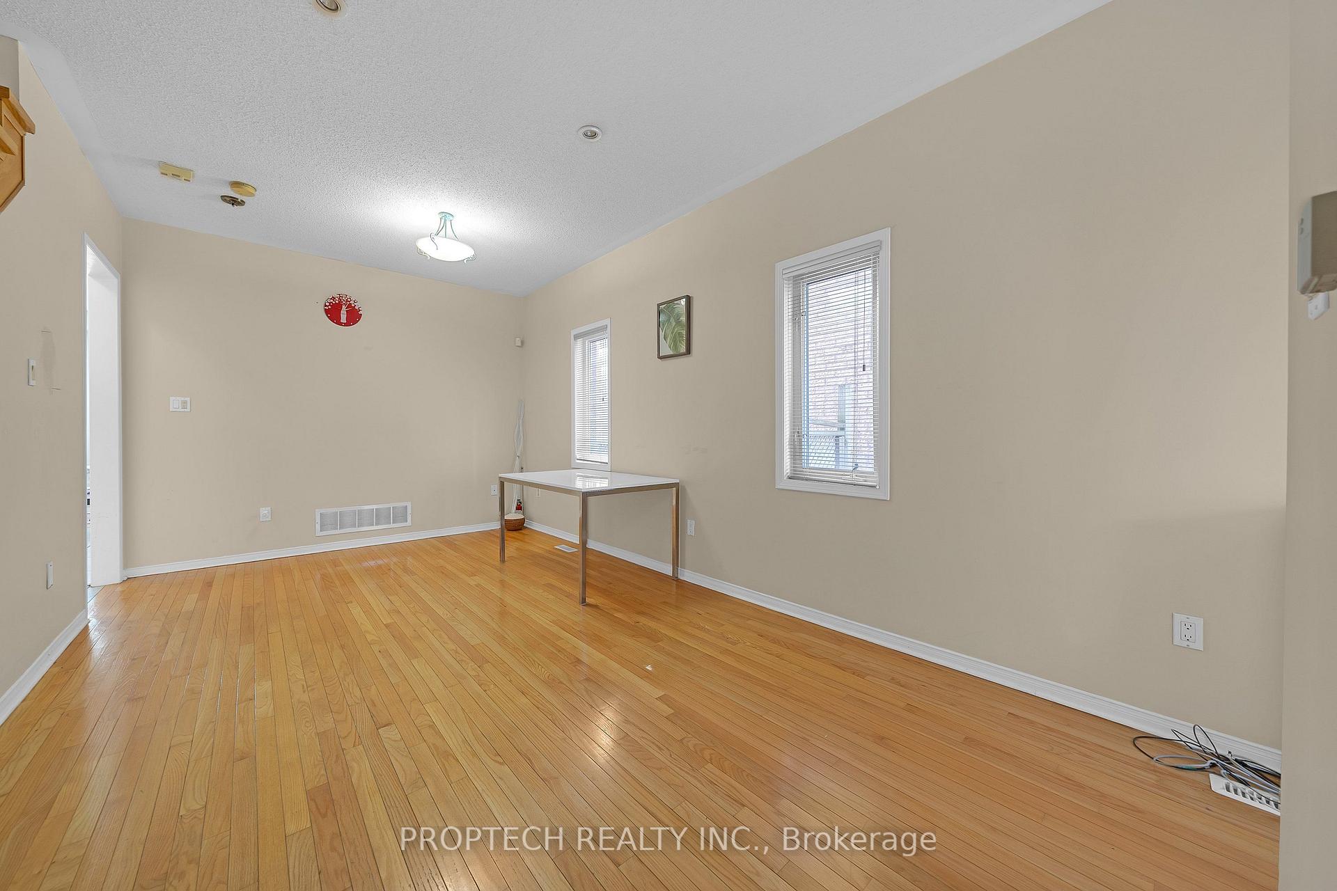 Photo 7 of 5 Hartwell Place, Markham, Cachet — HOMEH