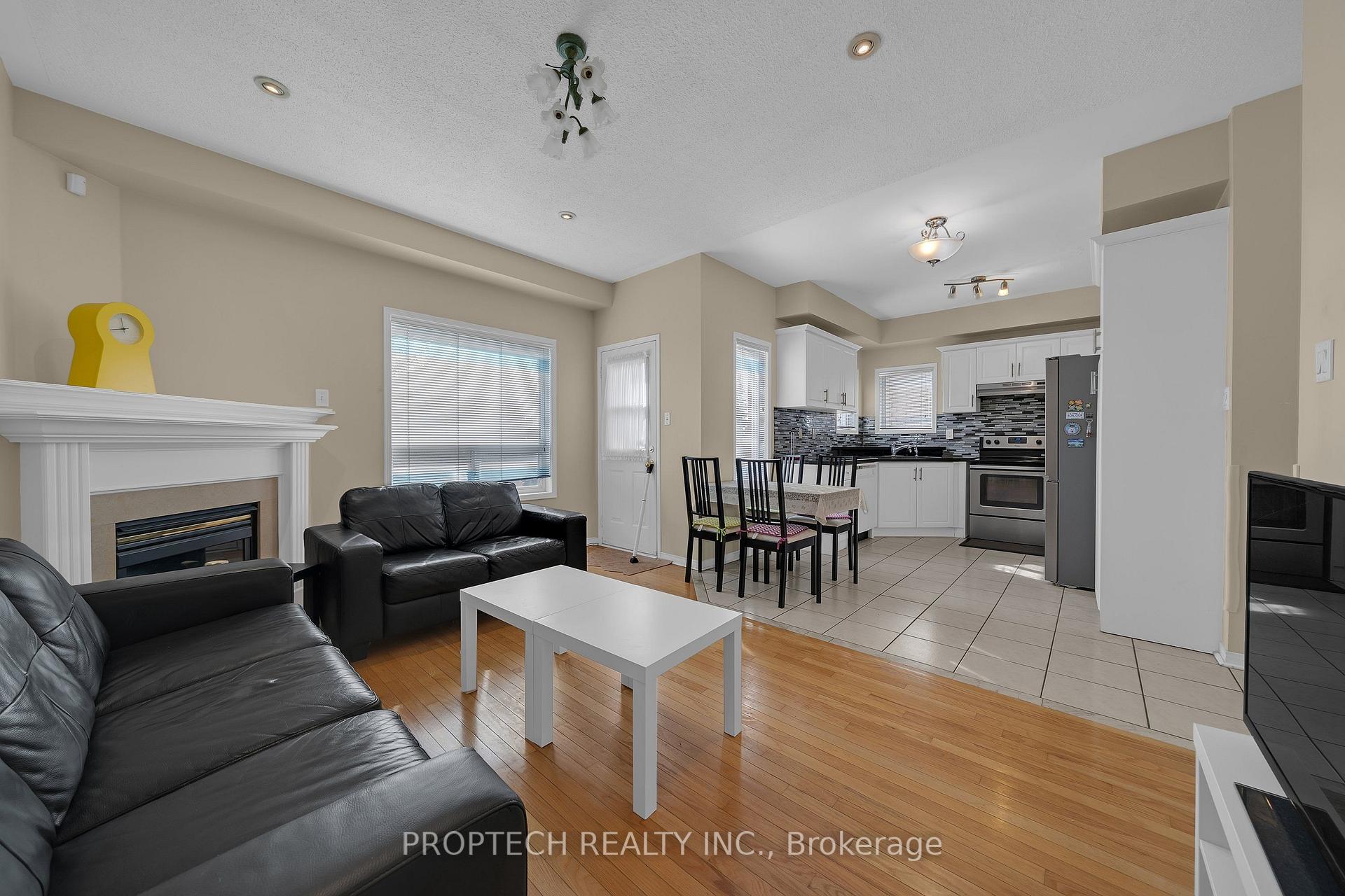 Photo 9 of 5 Hartwell Place, Markham, Cachet — HOMEH