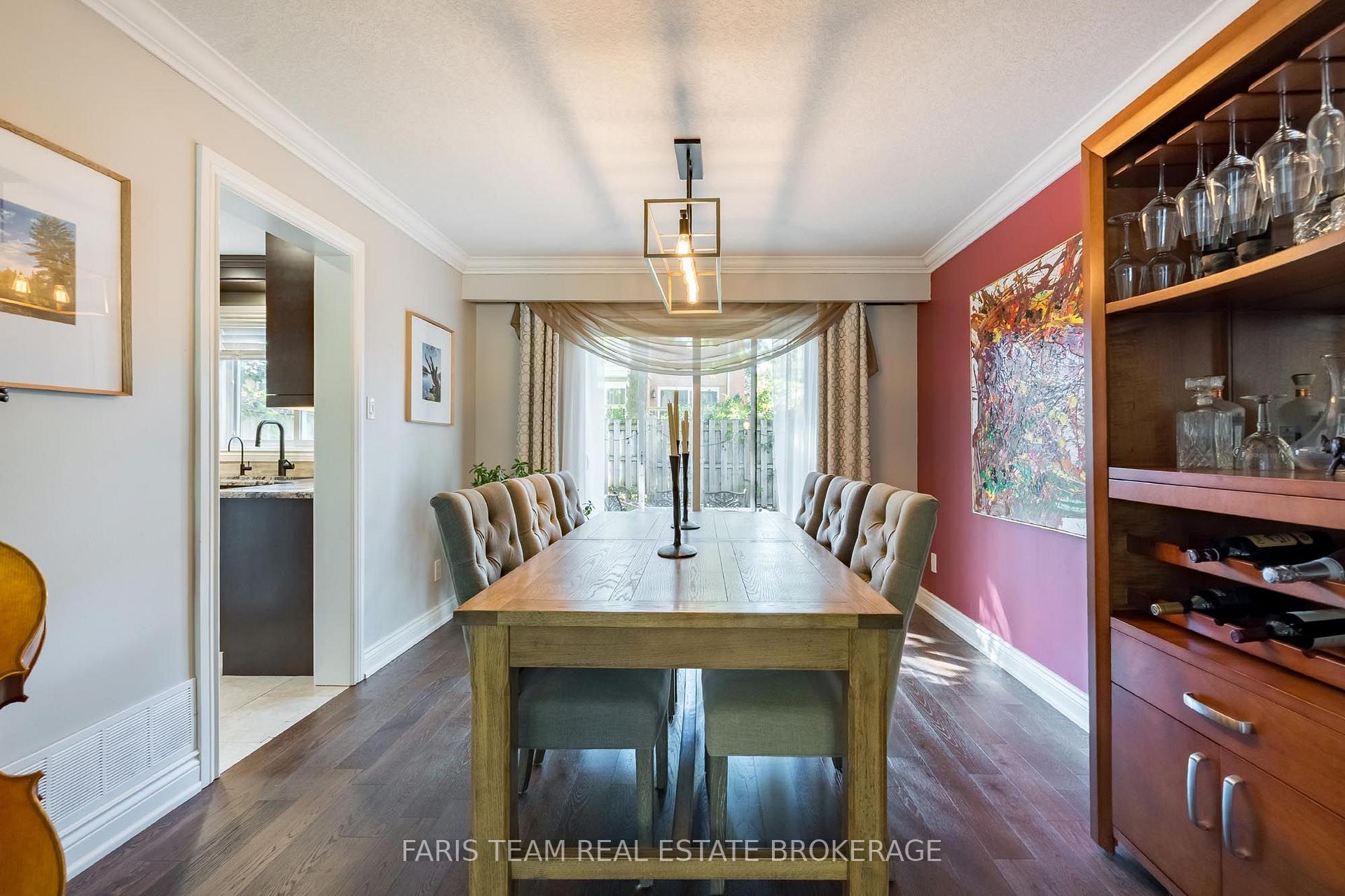 Photo 6 of 61 Oakridge Drive, Barrie, Sunnidale — HOMEH