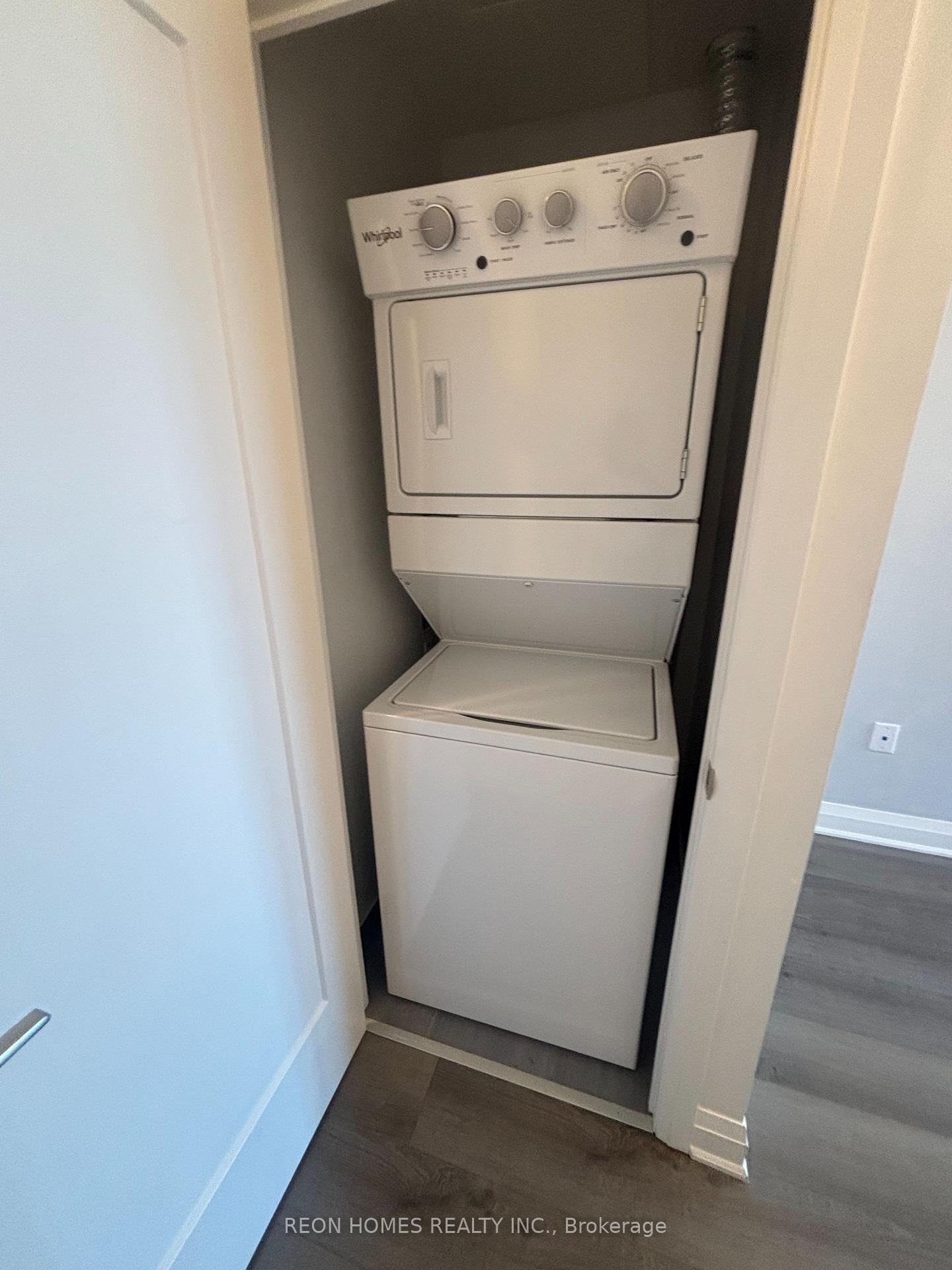 Photo 5 of Unit 220, 3220 Sheppard Avenue E, Scarborough, Tam O'Shanter-Sullivan — HOMEH