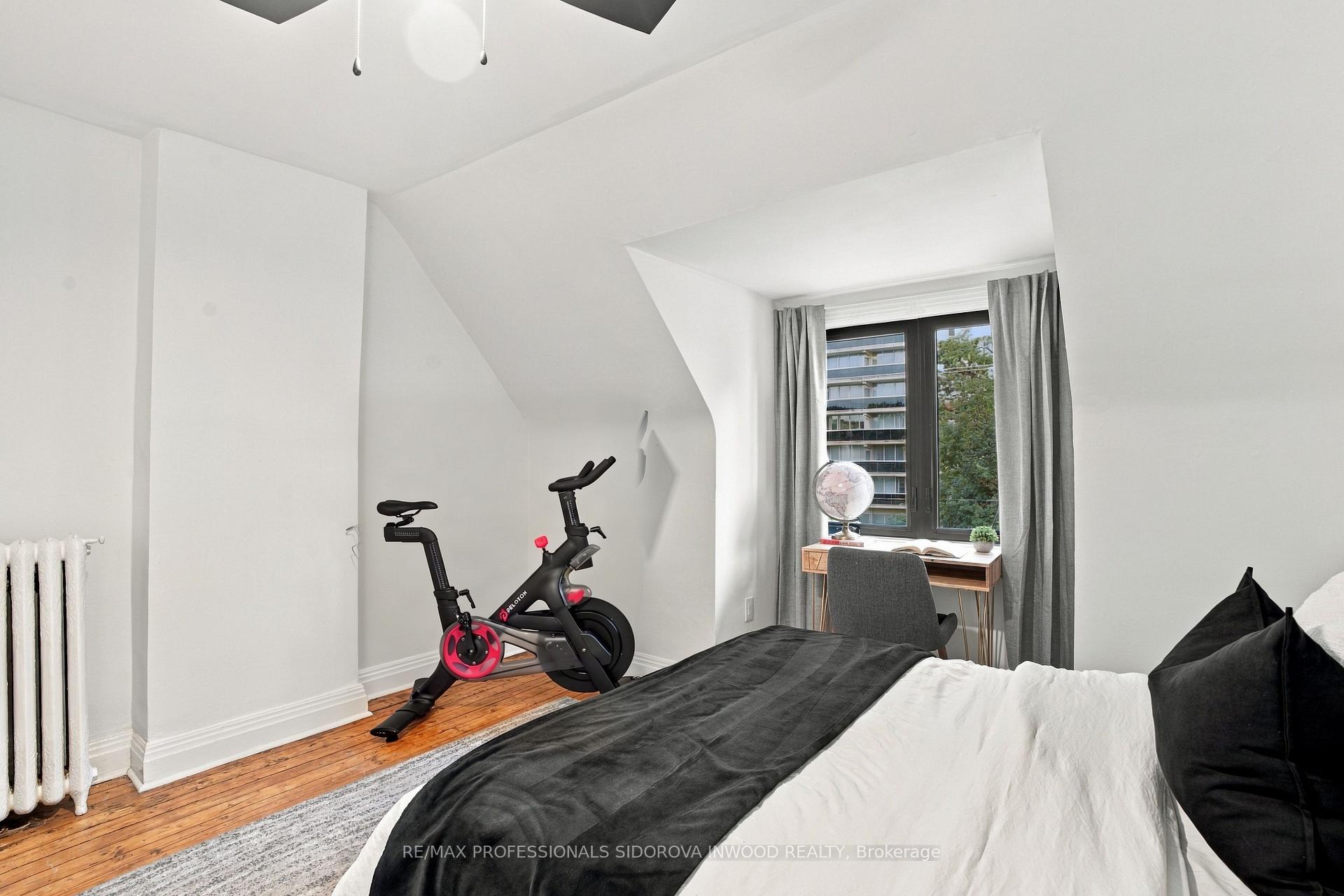 Photo 29 of 266 Glenlake Avenue, Toronto, High Park North — HOMEH