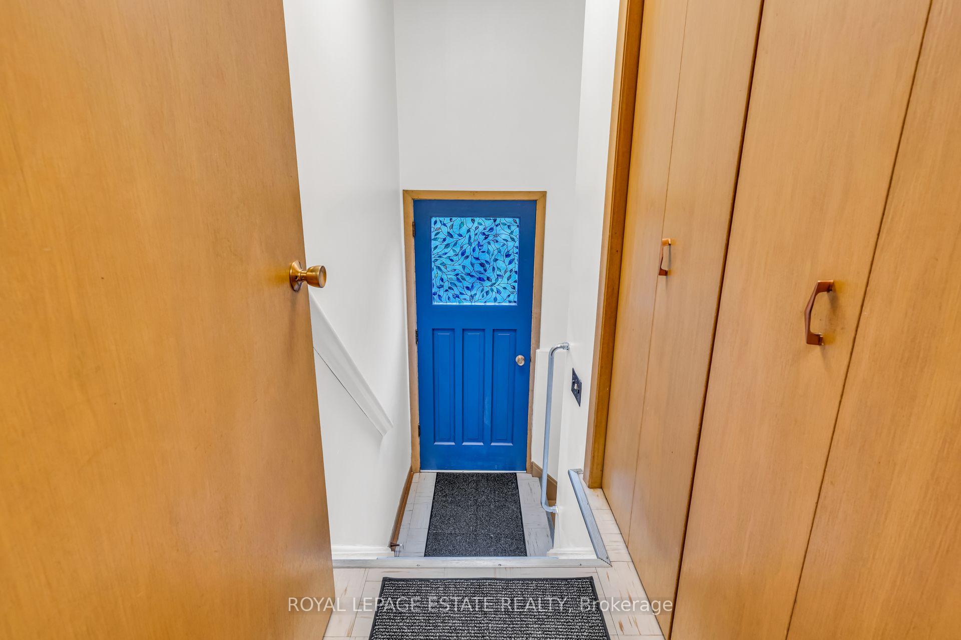 Photo 15 of 252 Brimorton Drive, Scarborough, Woburn — HOMEH