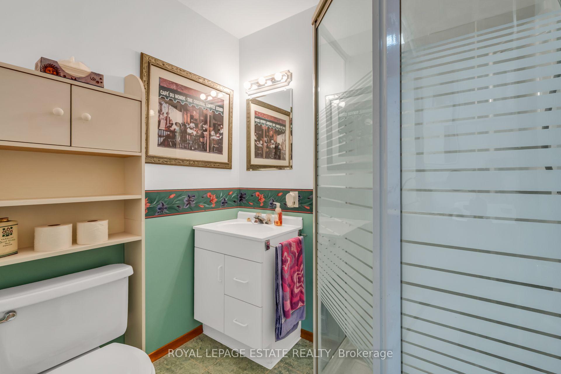 Photo 18 of 252 Brimorton Drive, Scarborough, Woburn — HOMEH