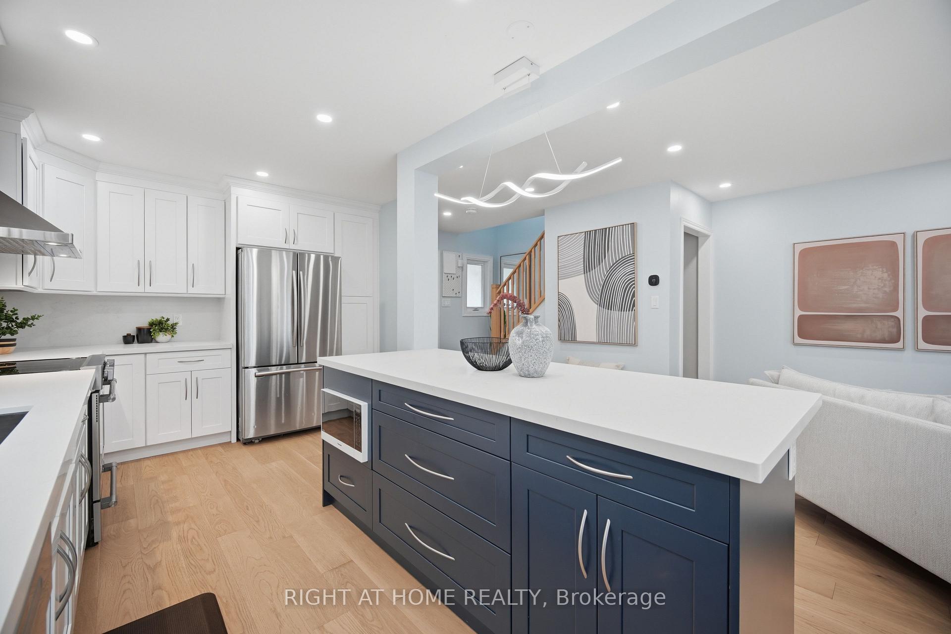 Photo 6 of 21 Dobson Drive, Ajax, Central — HOMEH