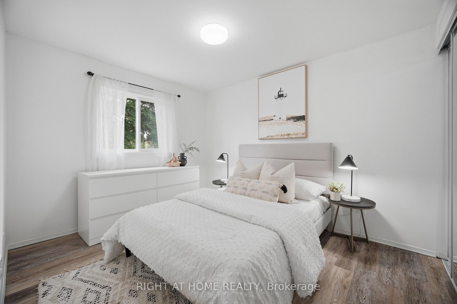 Photo 22 of 21 Dobson Drive, Ajax, Central — HOMEH