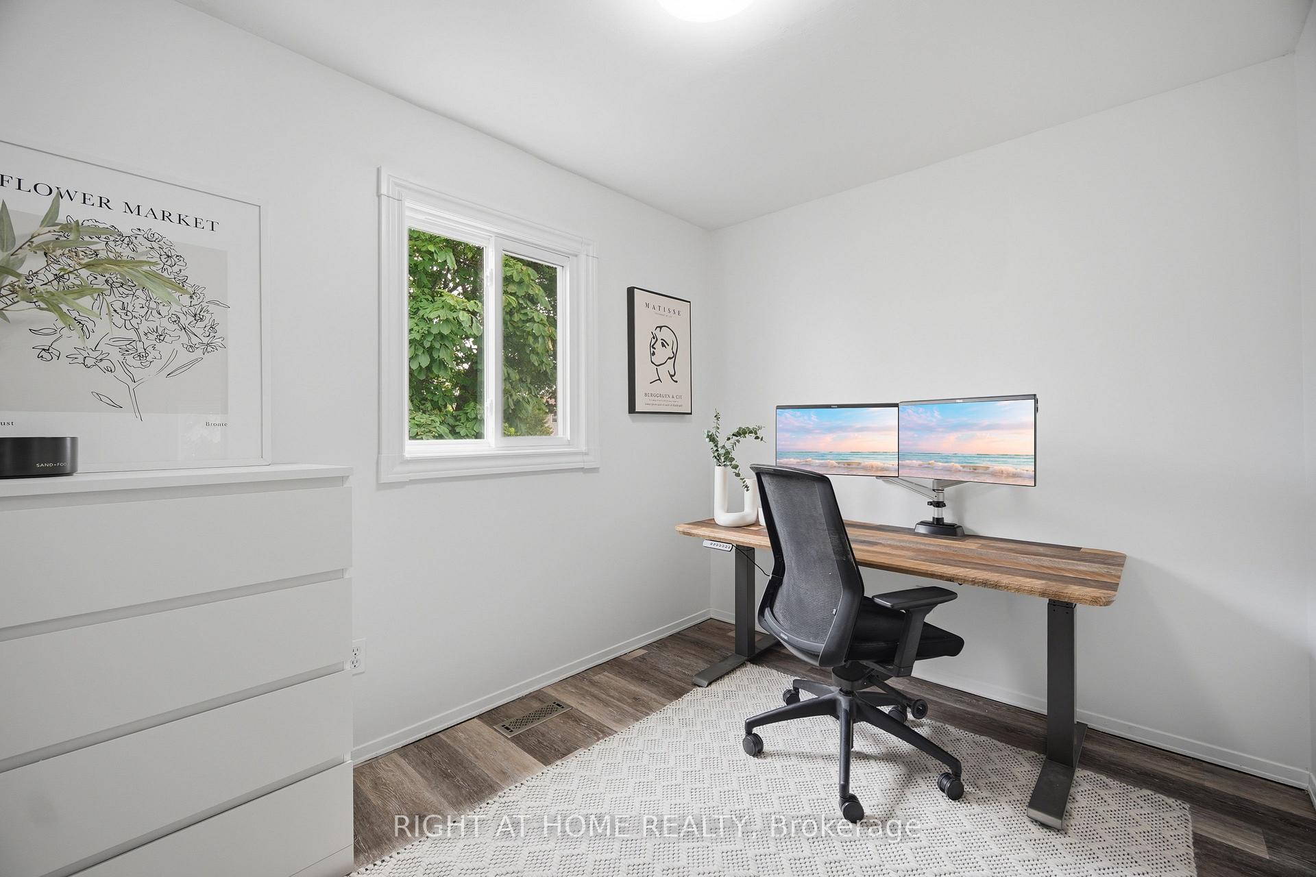 Photo 25 of 21 Dobson Drive, Ajax, Central — HOMEH