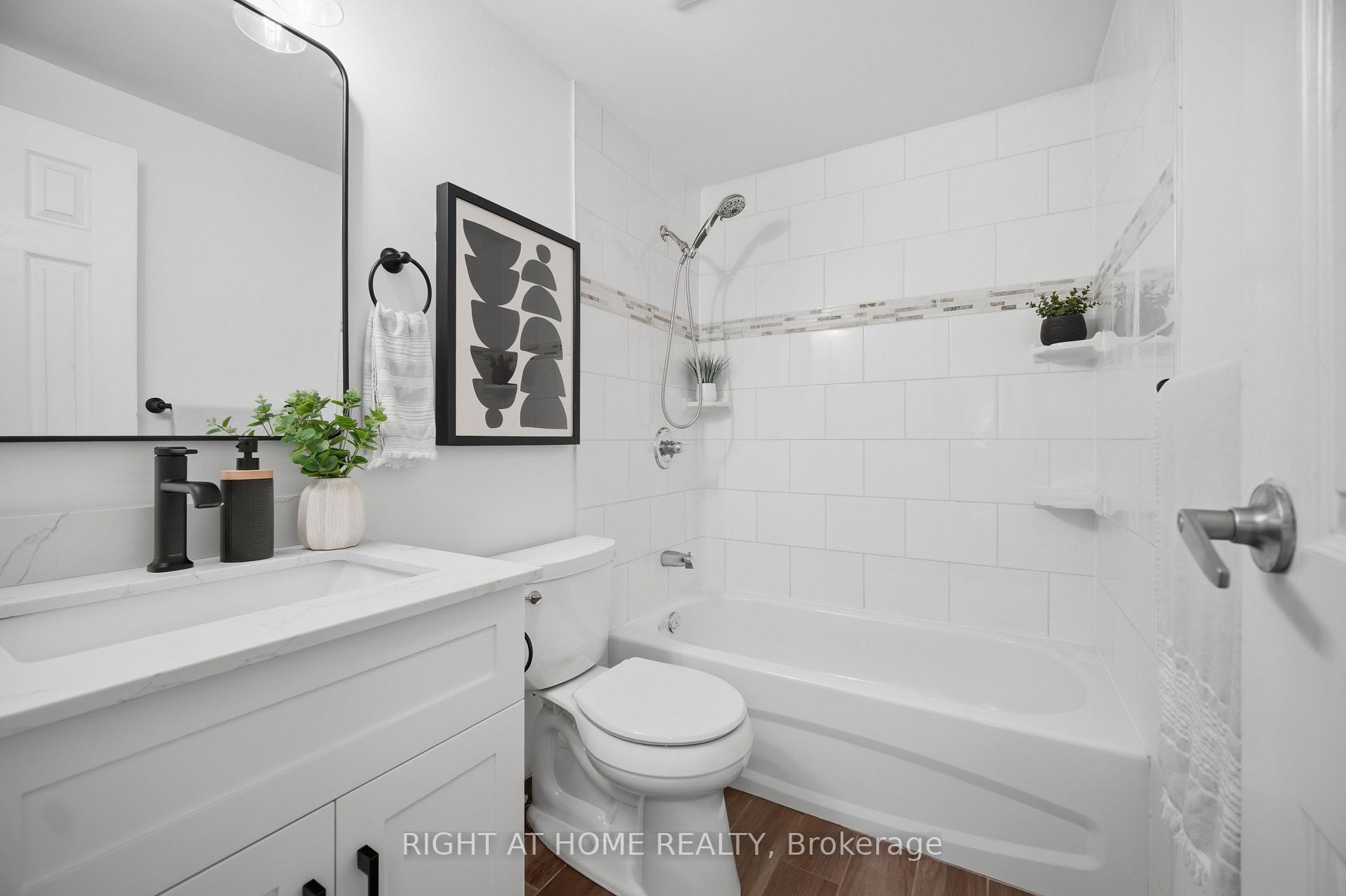 Photo 27 of 21 Dobson Drive, Ajax, Central — HOMEH