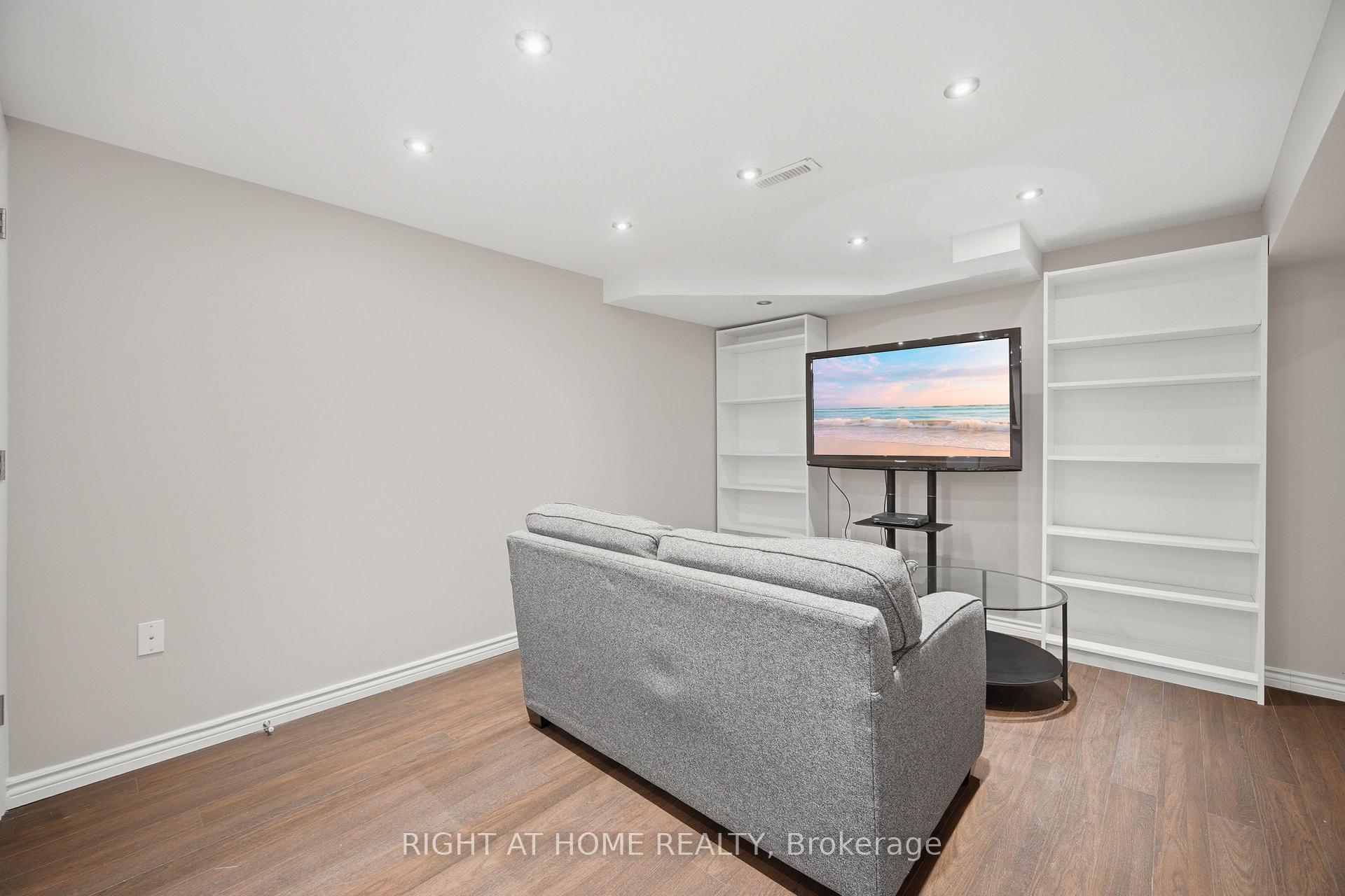 Photo 30 of 21 Dobson Drive, Ajax, Central — HOMEH