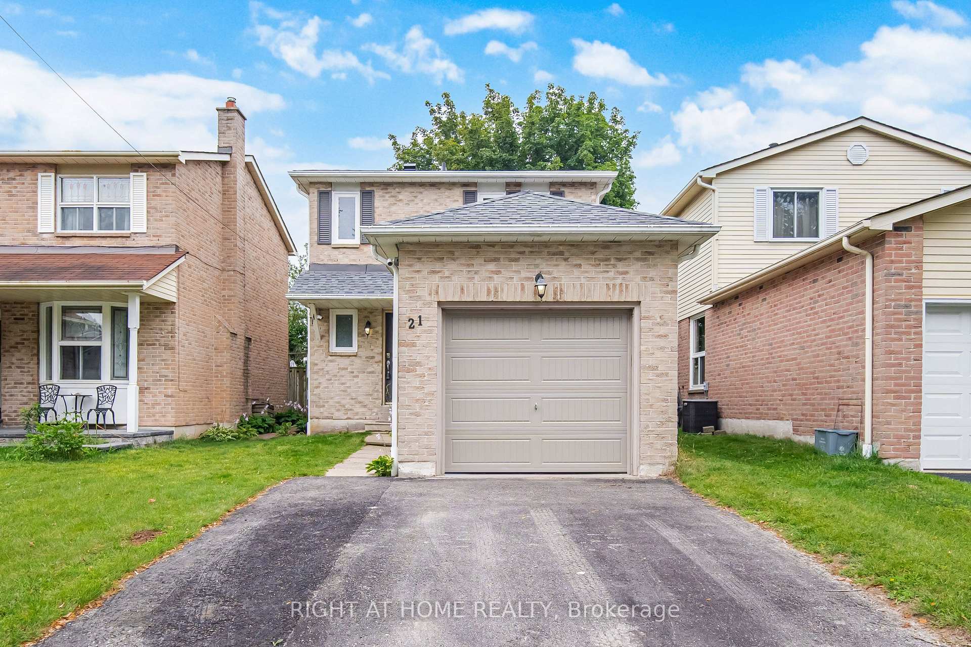 Photo 40 of 21 Dobson Drive, Ajax, Central — HOMEH
