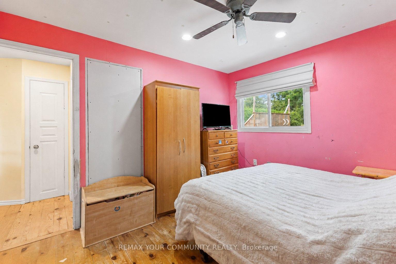 Photo 14 of 69 Virginia Boulevard, Georgina, Virginia — HOMEH