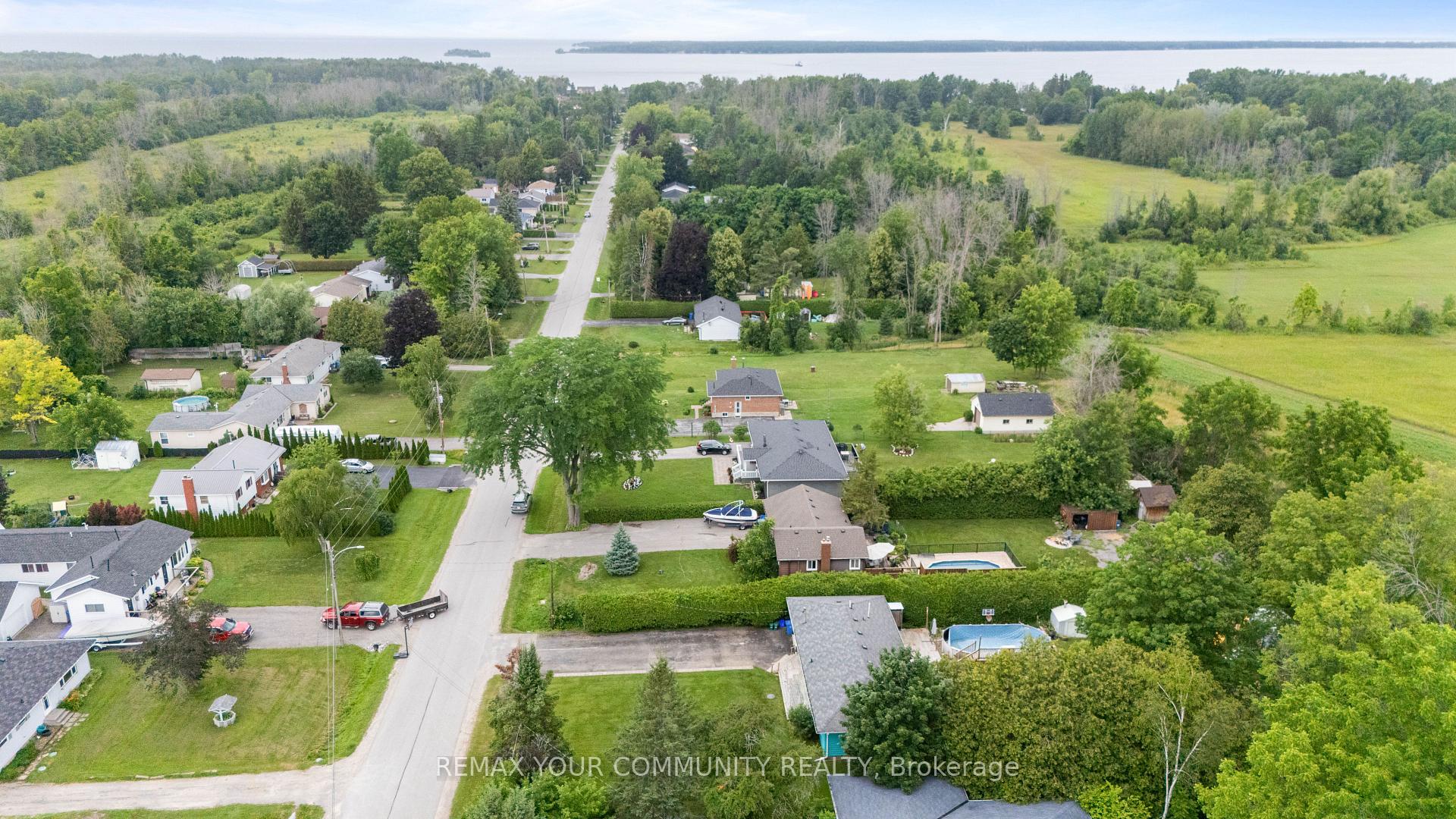 Photo 34 of 69 Virginia Boulevard, Georgina, Virginia — HOMEH