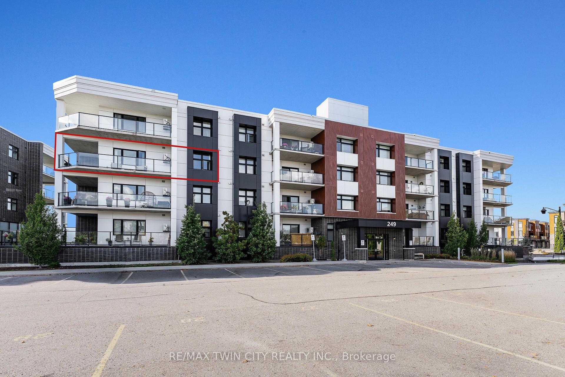 Photo 4 of Unit 302, 249 Grey Silo Road, Waterloo, Eastbridge — HOMEH