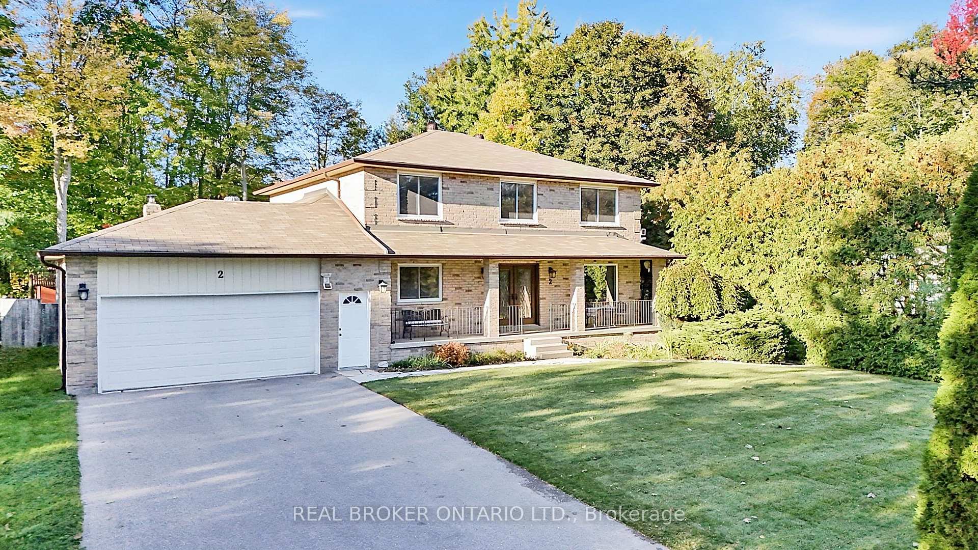 Photo of 2 Amberglen Court