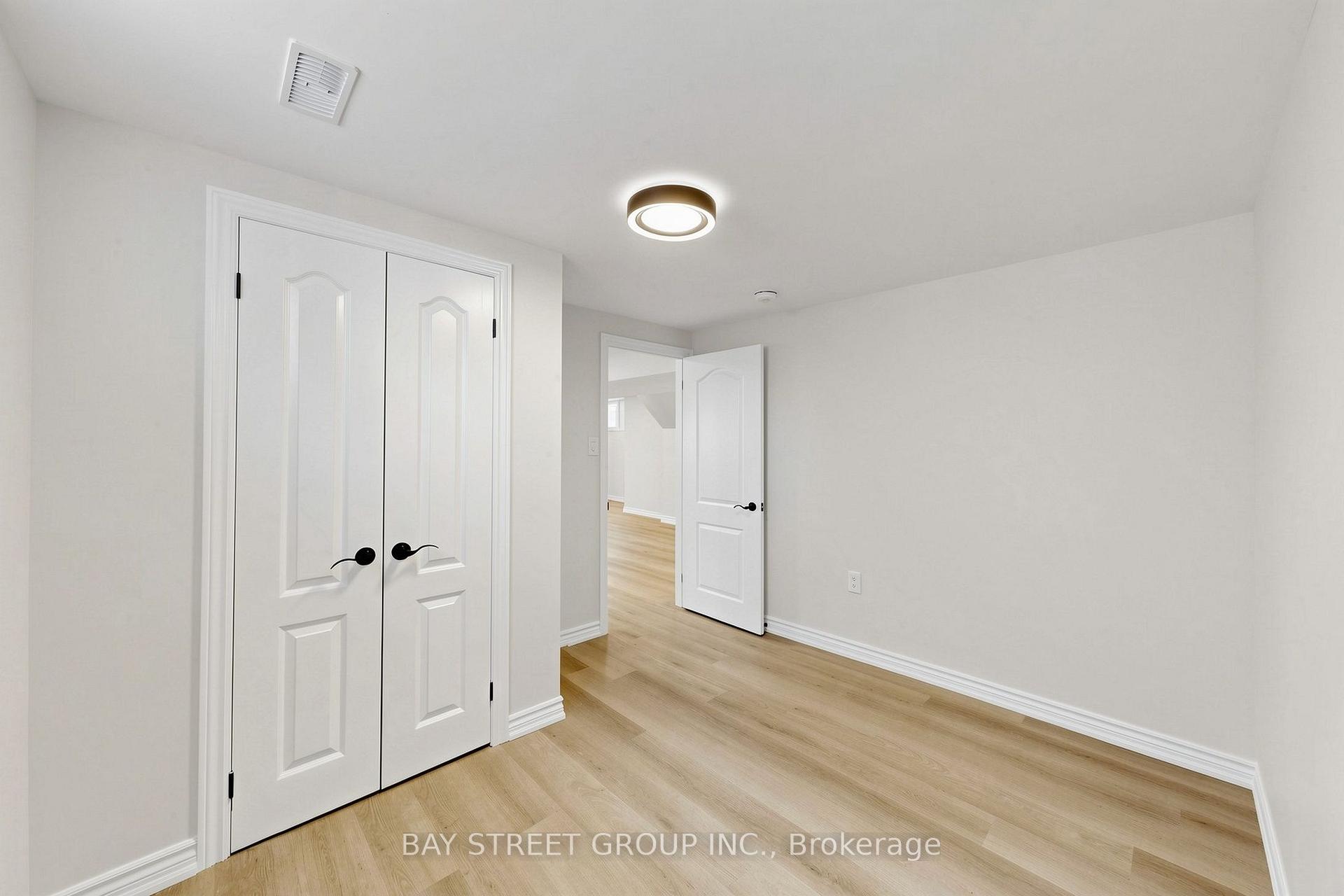 Photo 9 of Unit Bsmt, 28 Warren Avenue, Hamilton, Balfour — HOMEH