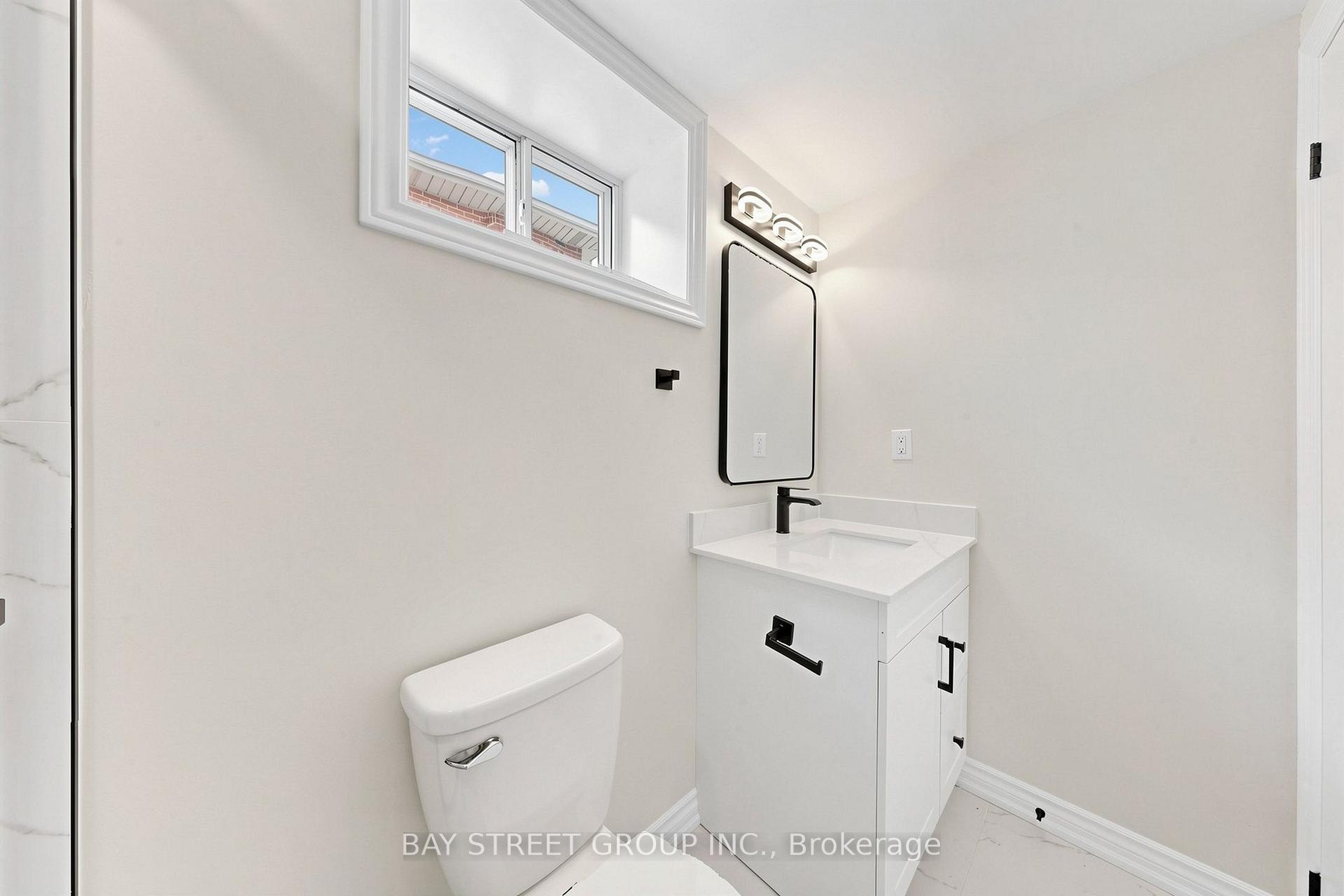 Photo 13 of Unit Bsmt, 28 Warren Avenue, Hamilton, Balfour — HOMEH