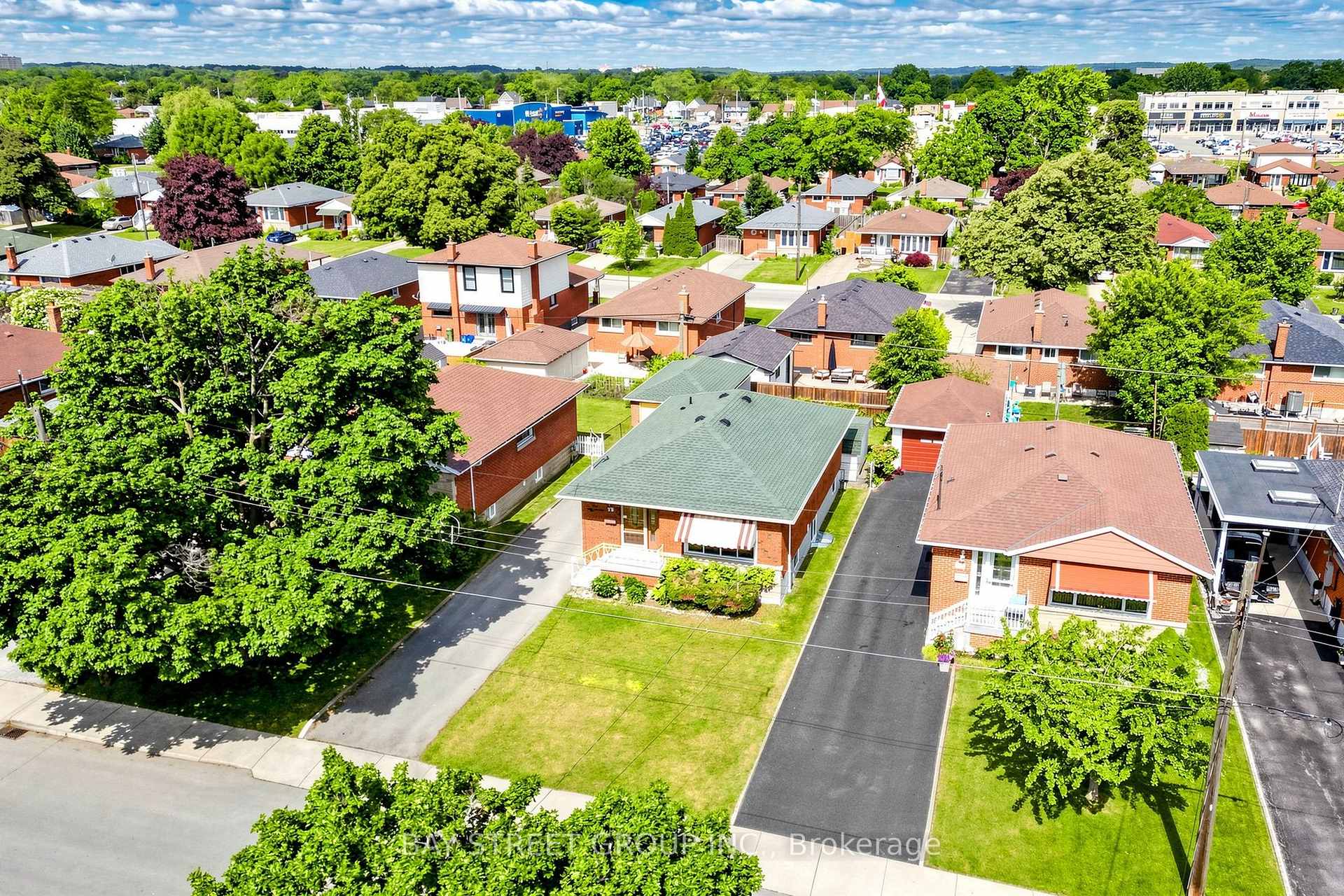 Photo 25 of Unit Bsmt, 28 Warren Avenue, Hamilton, Balfour — HOMEH