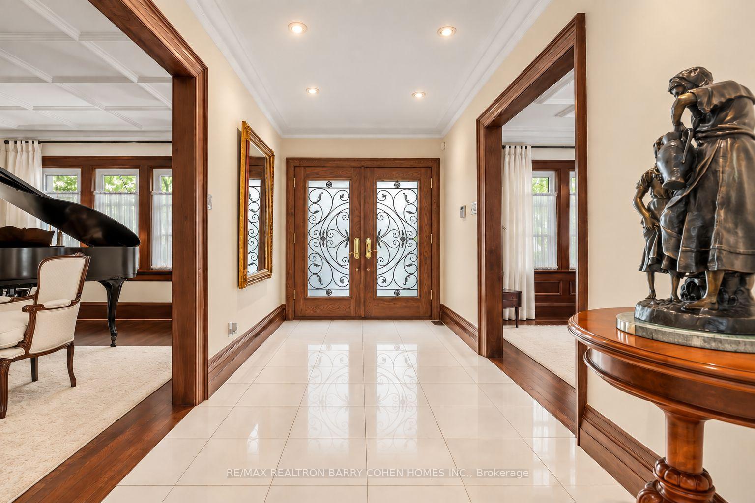 Photo 2 of 428 Russell Hill Road, Toronto, Forest Hill South — HOMEH