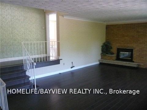 Photo 12 of 26 Maryvale Crescent, Richmond Hill, South Richvale — HOMEH