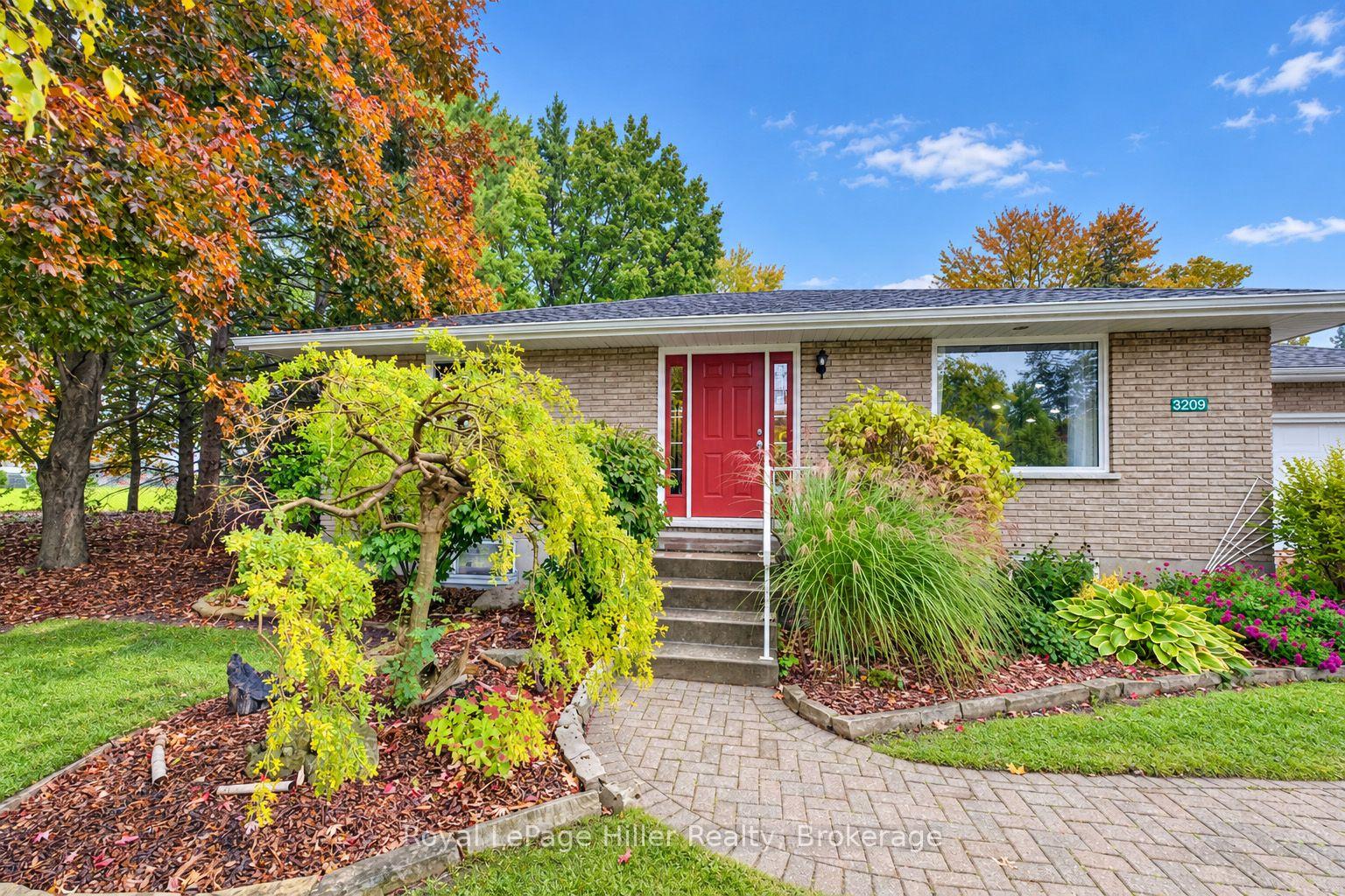 Photo 3 of 3209 Perth Road 163, West Perth, Fullarton — HOMEH