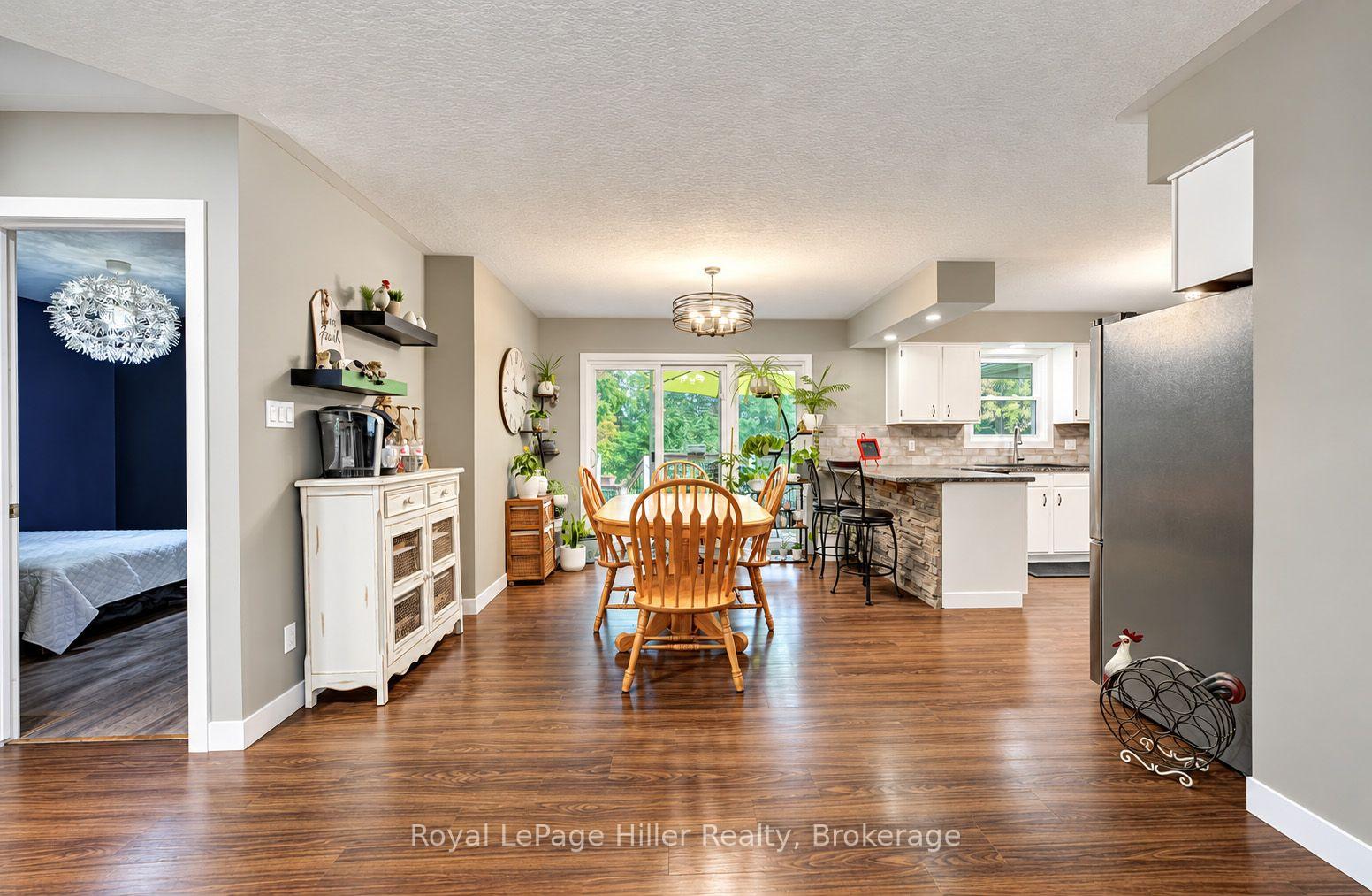 Photo 8 of 3209 Perth Road 163, West Perth, Fullarton — HOMEH