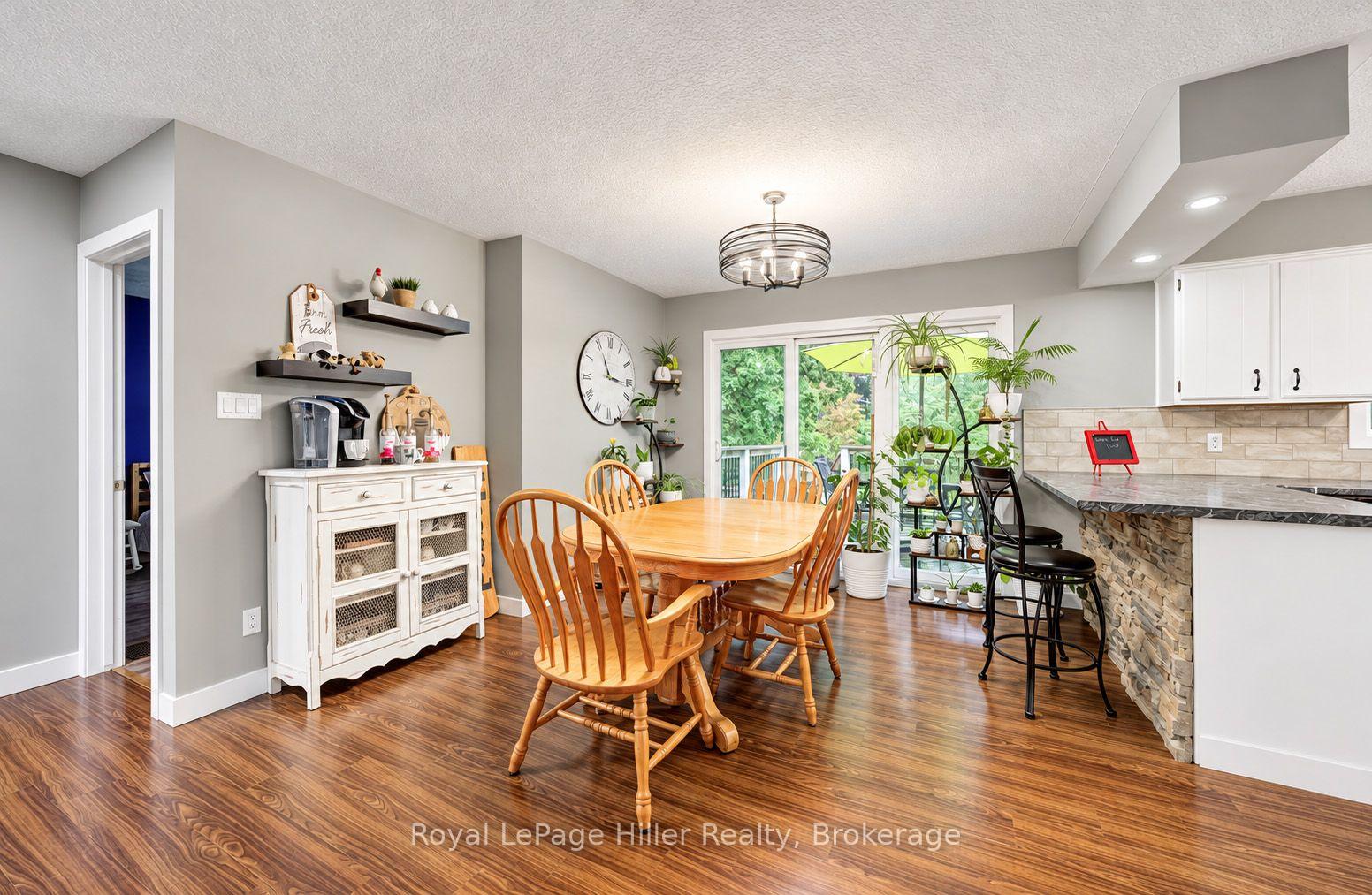 Photo 11 of 3209 Perth Road 163, West Perth, Fullarton — HOMEH