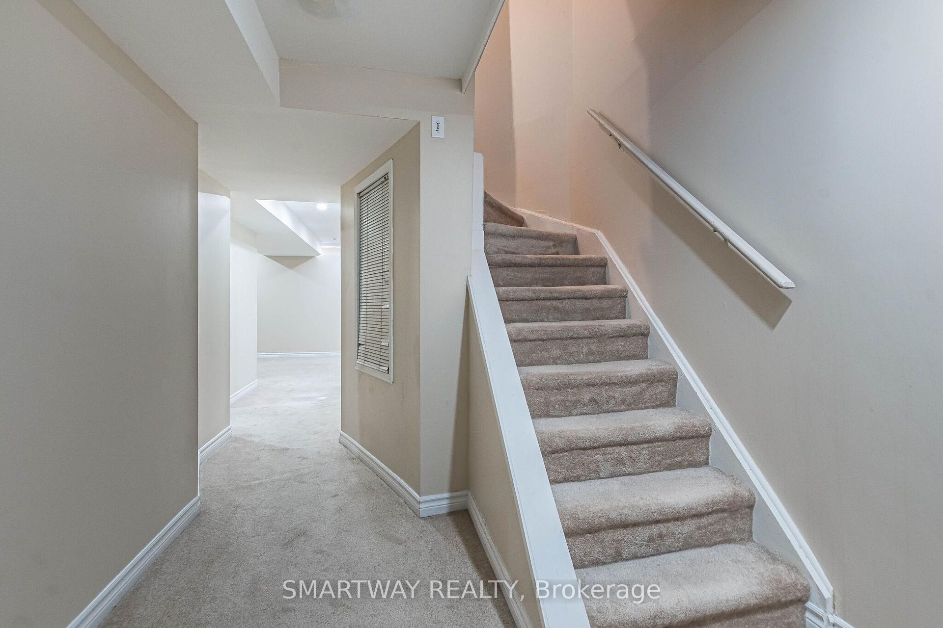 Photo 39 of 94 Goldenlight Circle, Brampton, Brampton West — HOMEH