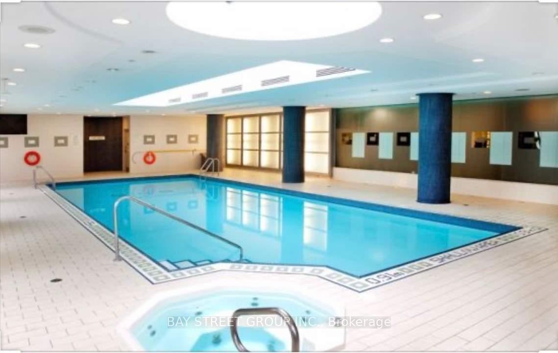 Photo 12 of Unit 1107, 5 Northtown Way, North York, Willowdale East — HOMEH