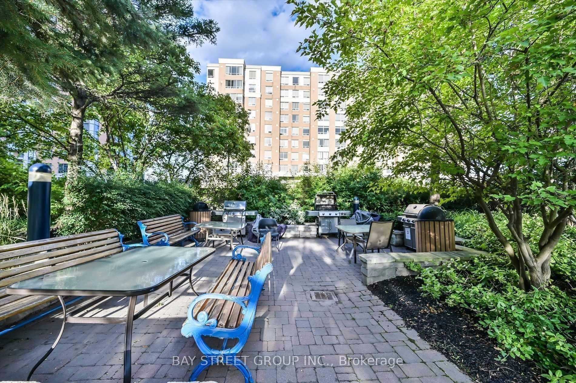Photo 16 of Unit 1107, 5 Northtown Way, North York, Willowdale East — HOMEH