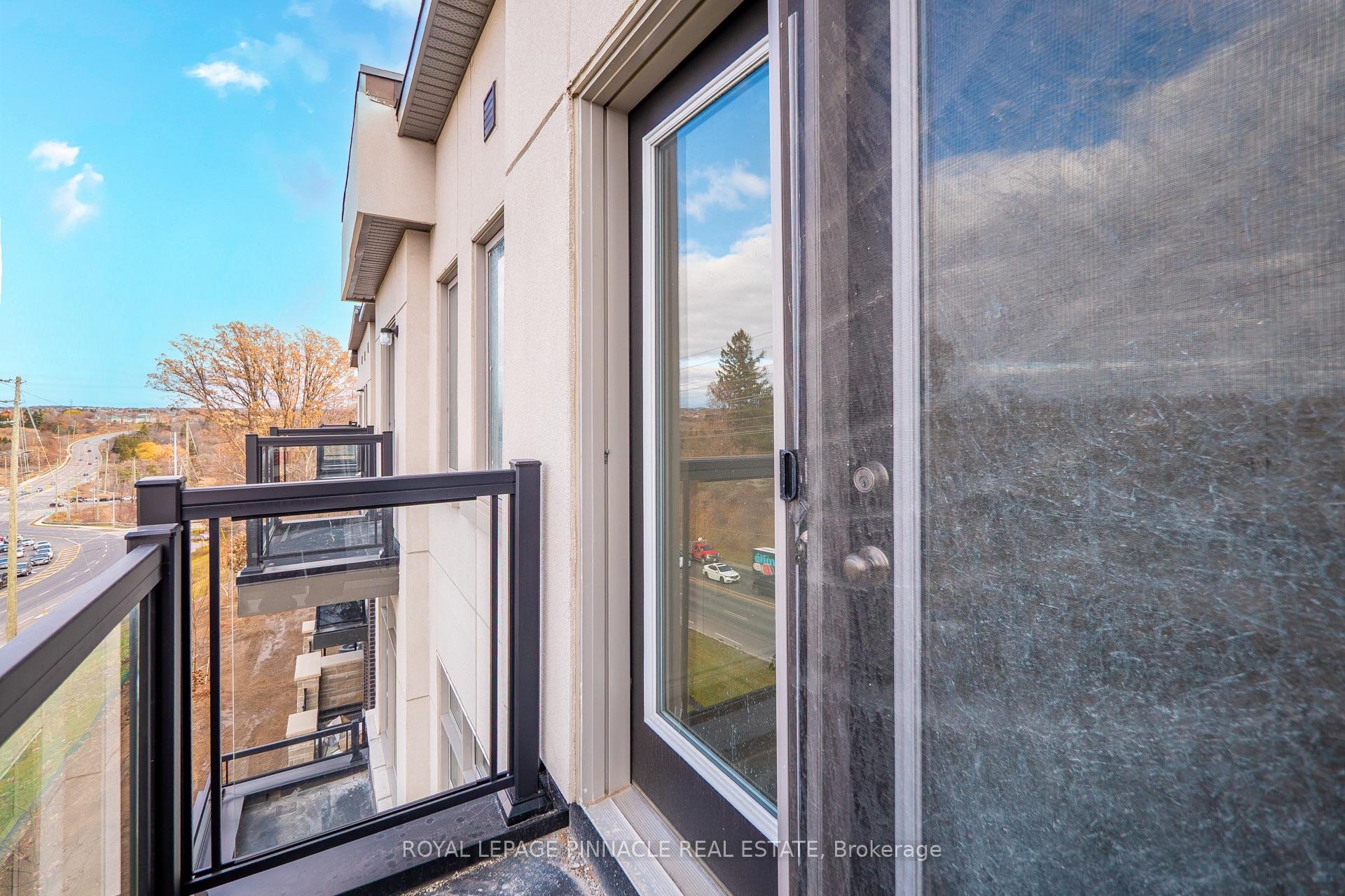 Photo 39 of 69 Inverary Crescent, Vaughan, Kleinburg — HOMEH